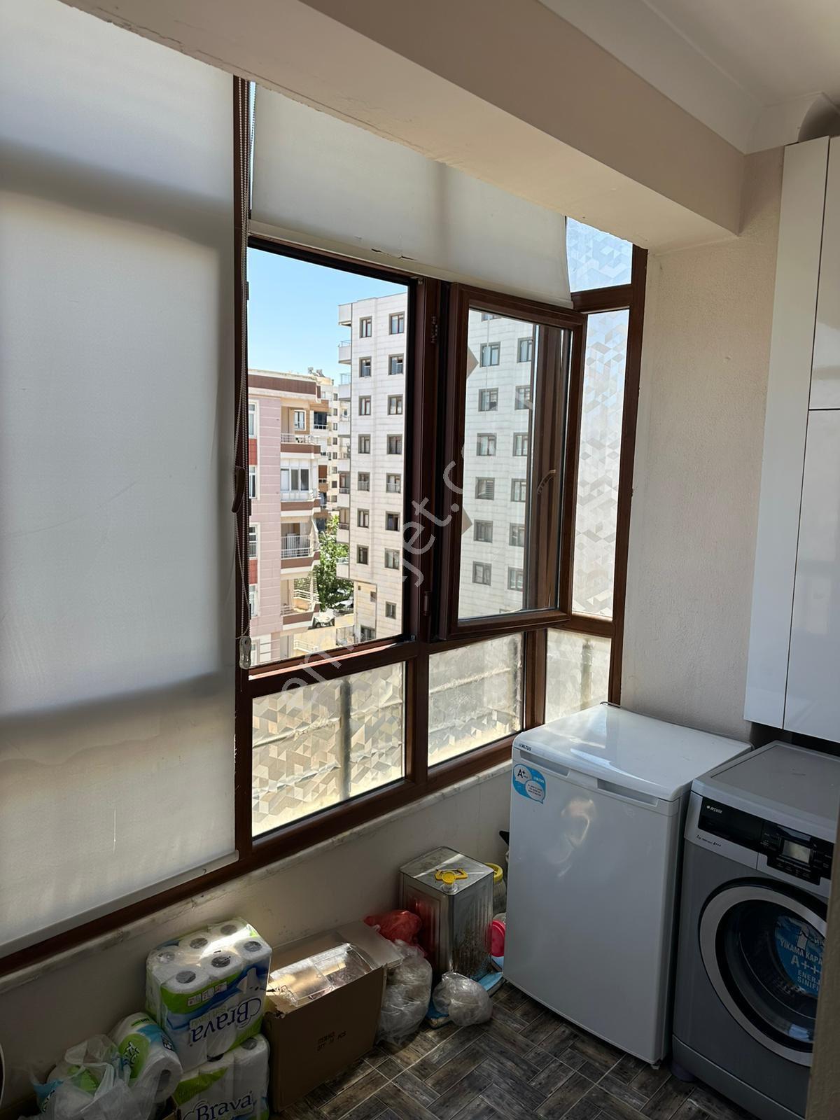 Acil Emlaktan Giyinme Odalı 3+1 Kiralık Daire Narlıkuyu - Görsel 17