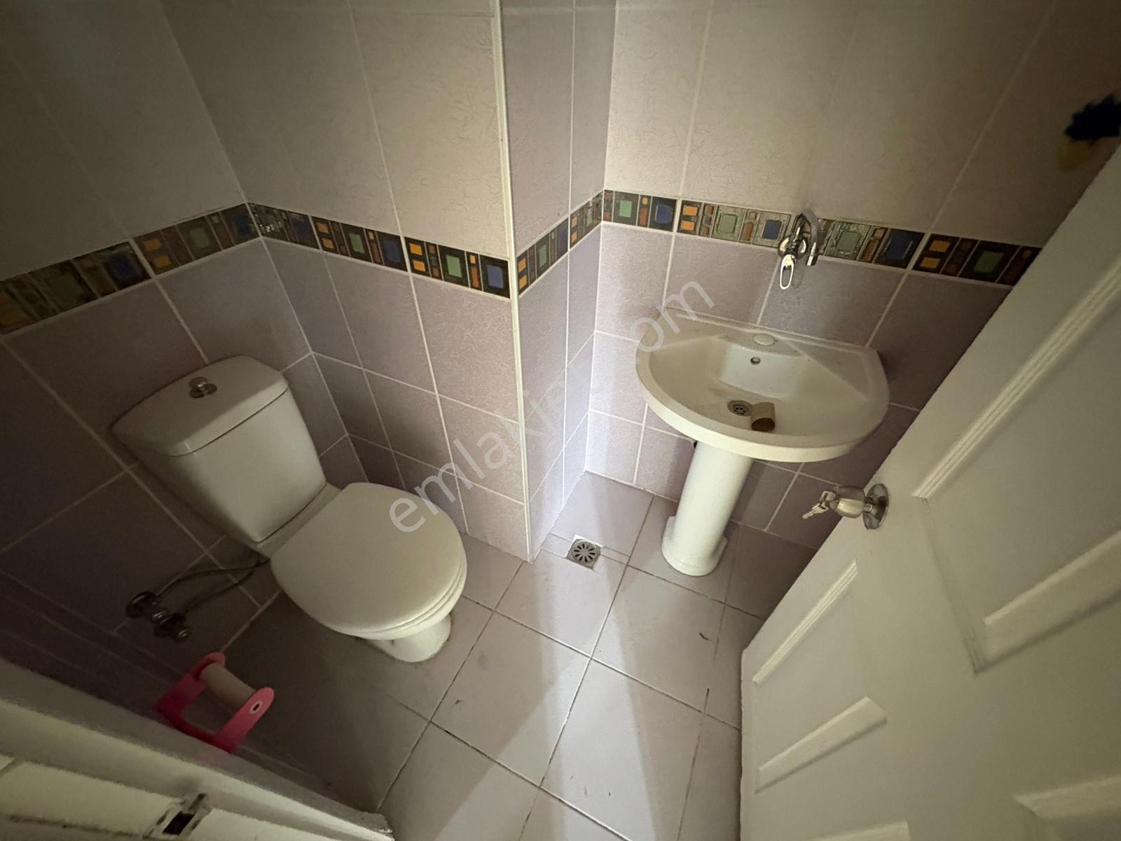 Sahibinden Edremit Cennetayağı Mahallesinde 3+1 Kiralık Daire - Görsel 26