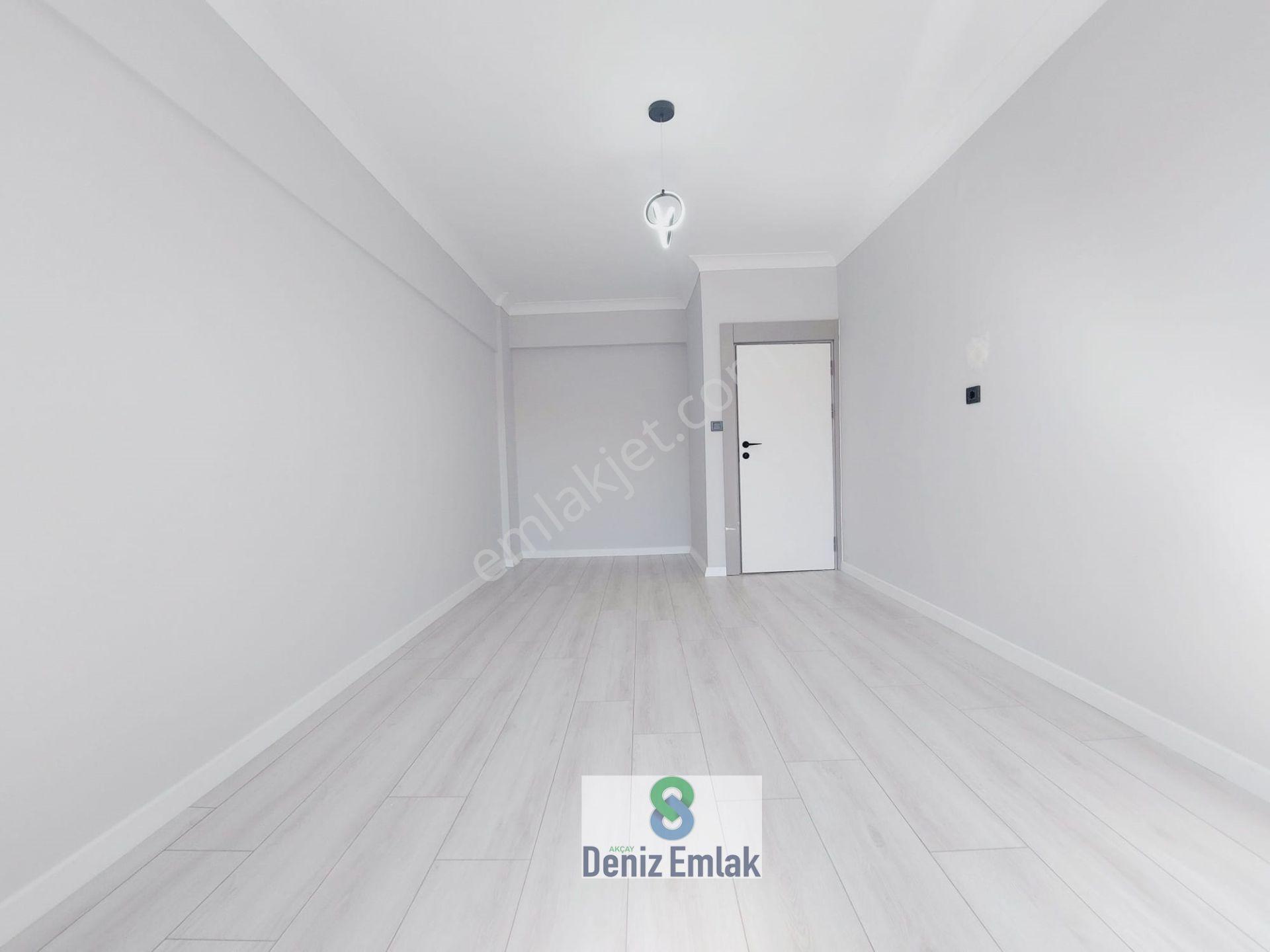 Deniz Den Akçay İkizçay'da Satılık Geniş Balkonlu 2+1 Daire - Görsel 16