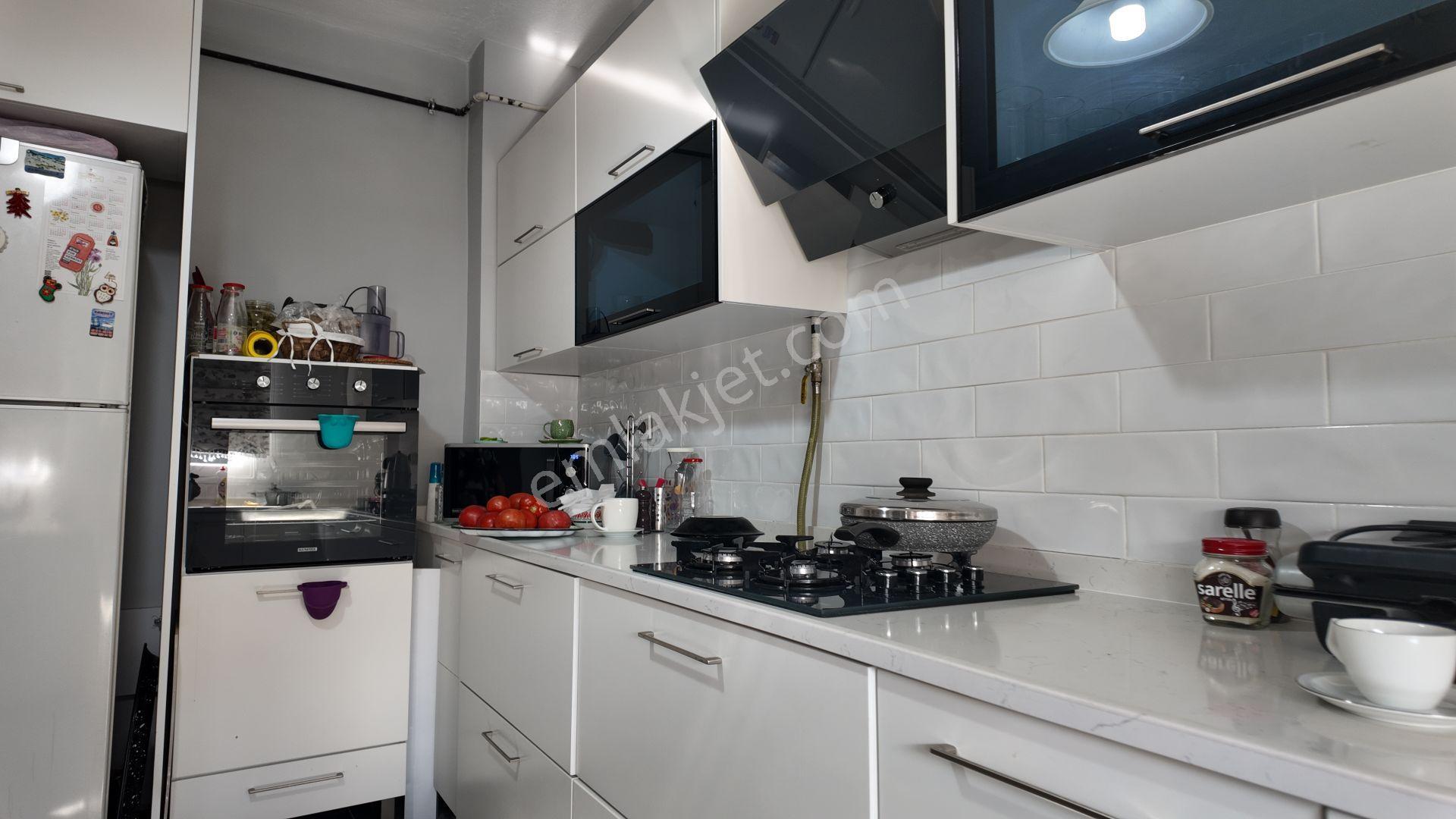 Şirinyer'in Yeşil Kordonunda Hipodrom Manzaralı 150 M2 Basrafsız Daire - Görsel 18