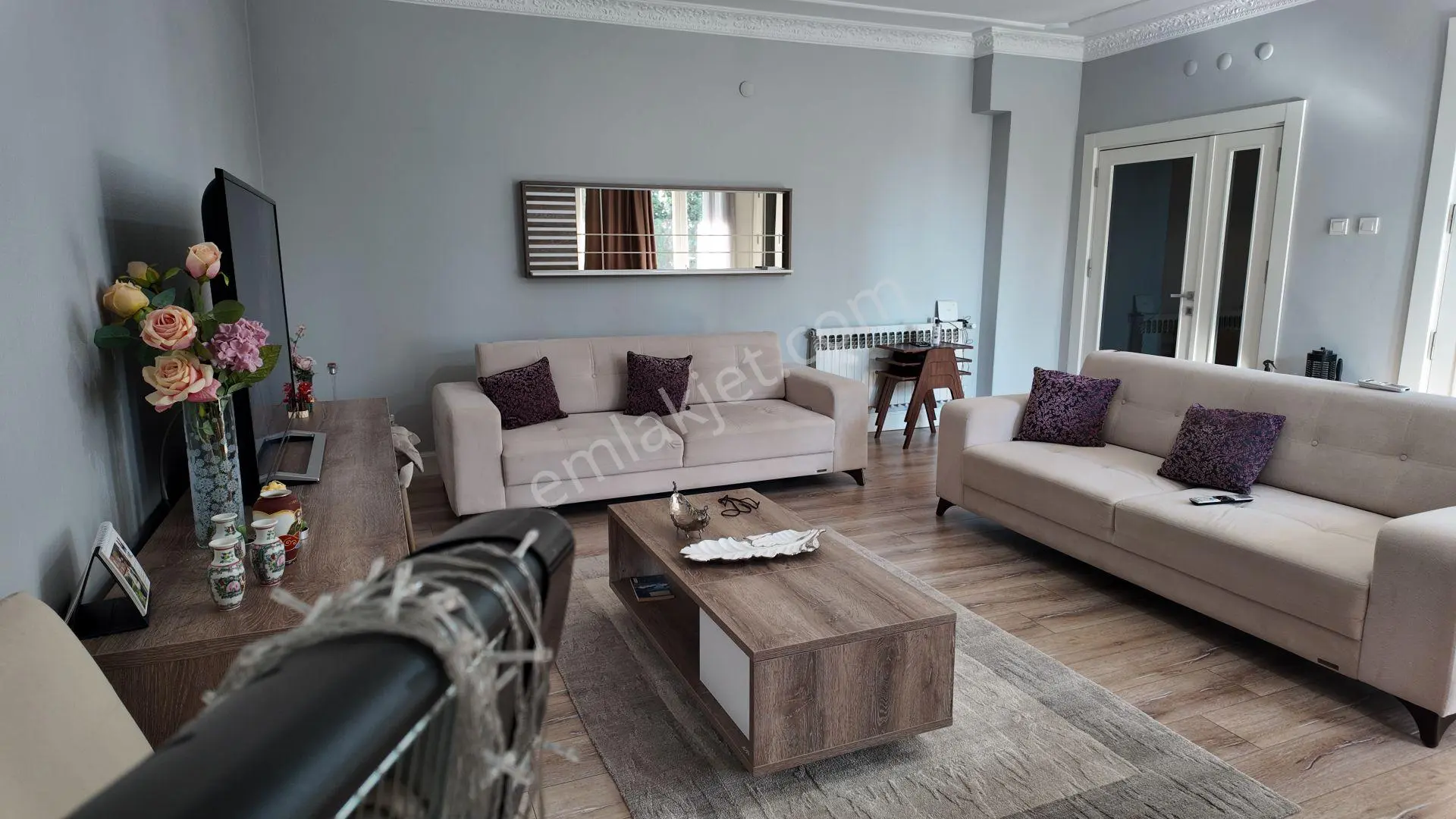 Şirinyer'in Yeşil Kordonunda Hipodrom Manzaralı 150 M2 Basrafsız Daire - Görsel 4