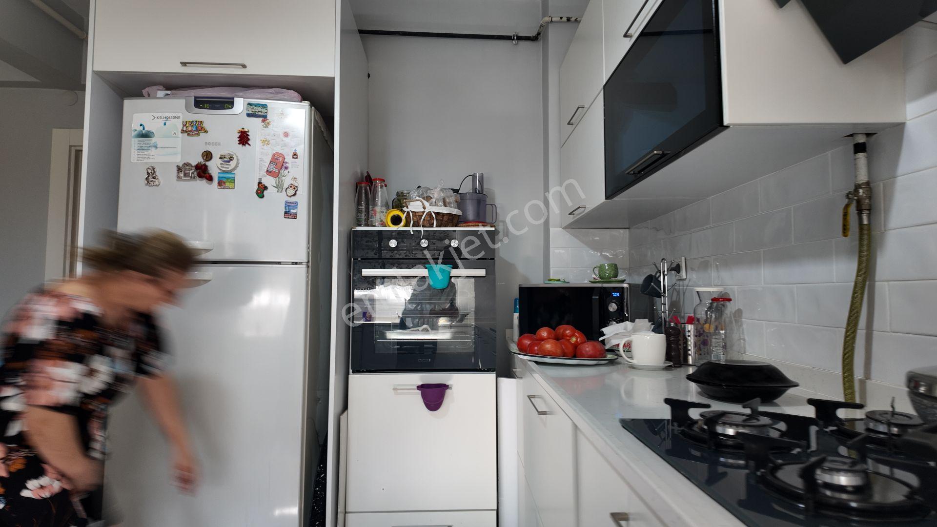 Şirinyer'in Yeşil Kordonunda Hipodrom Manzaralı 150 M2 Basrafsız Daire - Görsel 19