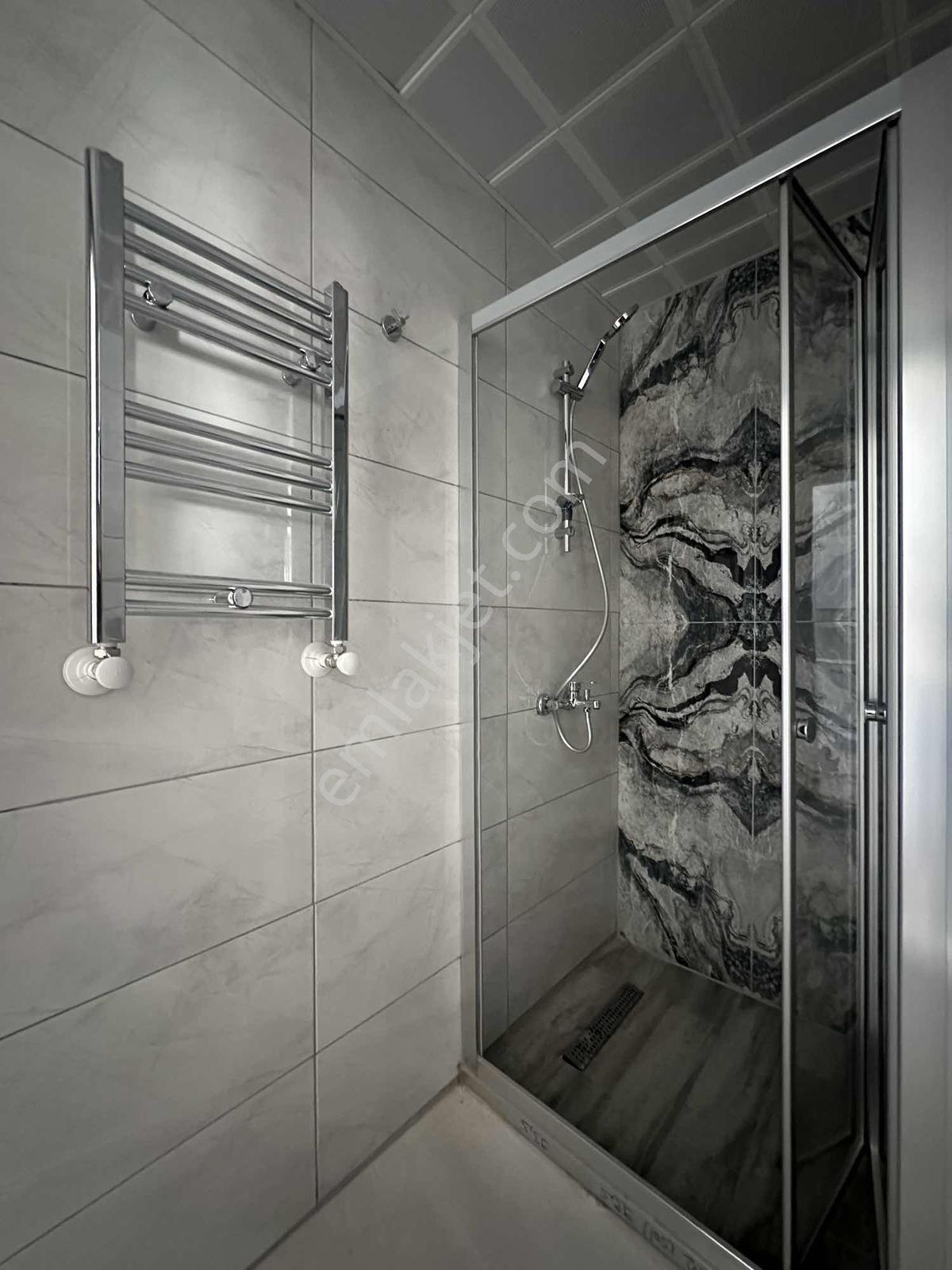 Park Yaşam Atlantis'te Kiralık 1+1 Giriş Cephe Ara Kat Daire - Görsel 34