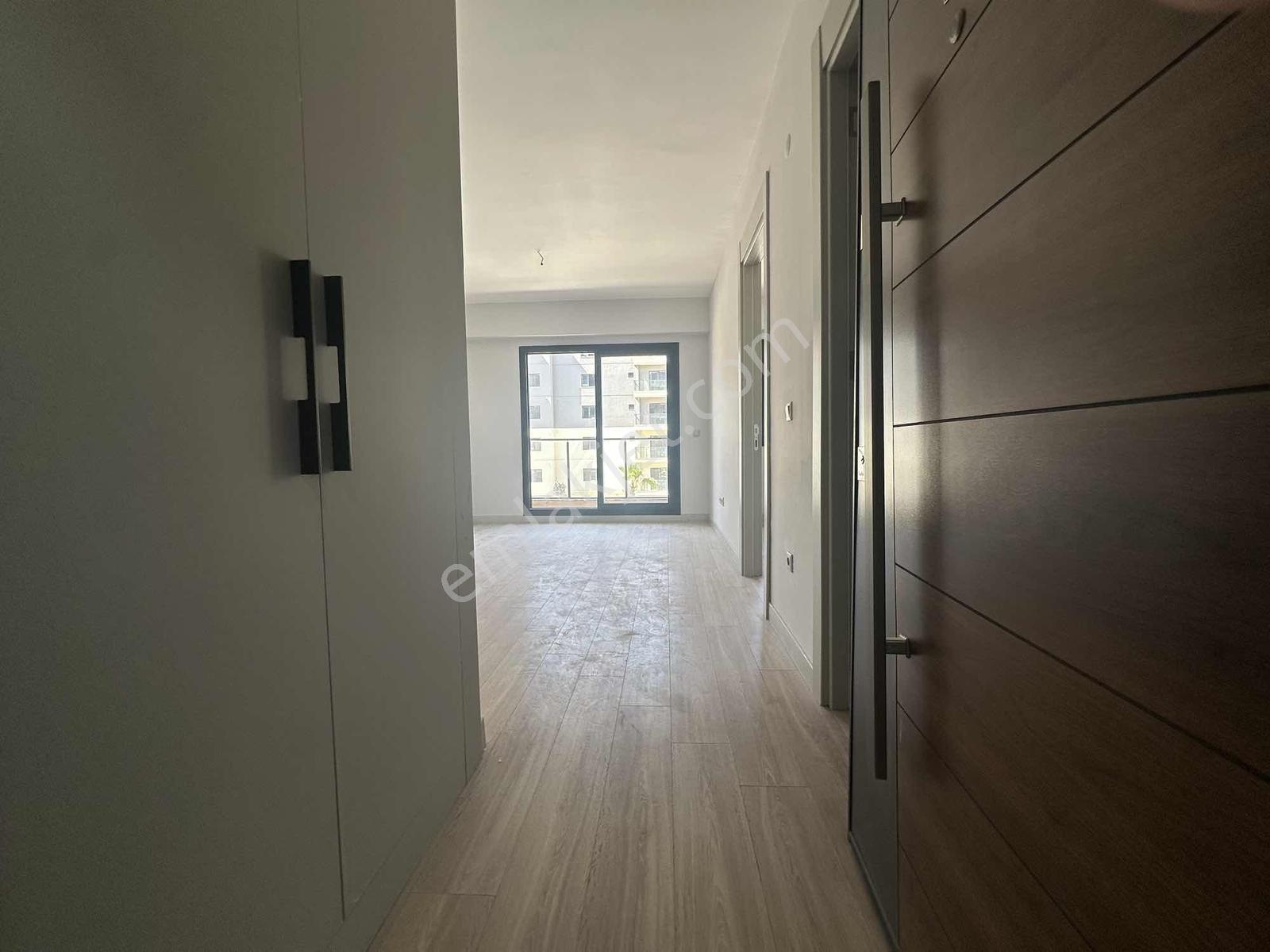 Park Yaşam Atlantis'te Kiralık 1+1 Giriş Cephe Ara Kat Daire - Görsel 28