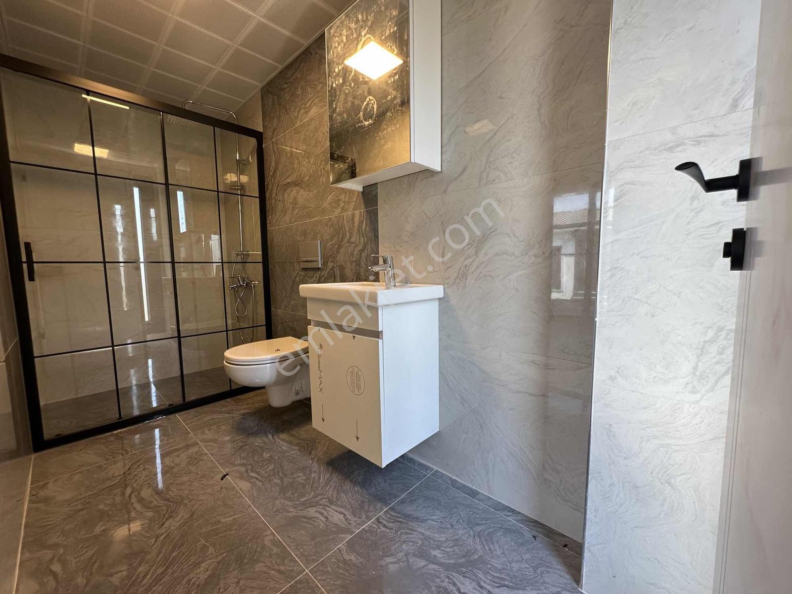 Menderes Villaları'nda Site İçi Kiralık 3+1 Sıfır Villa - Görsel 31