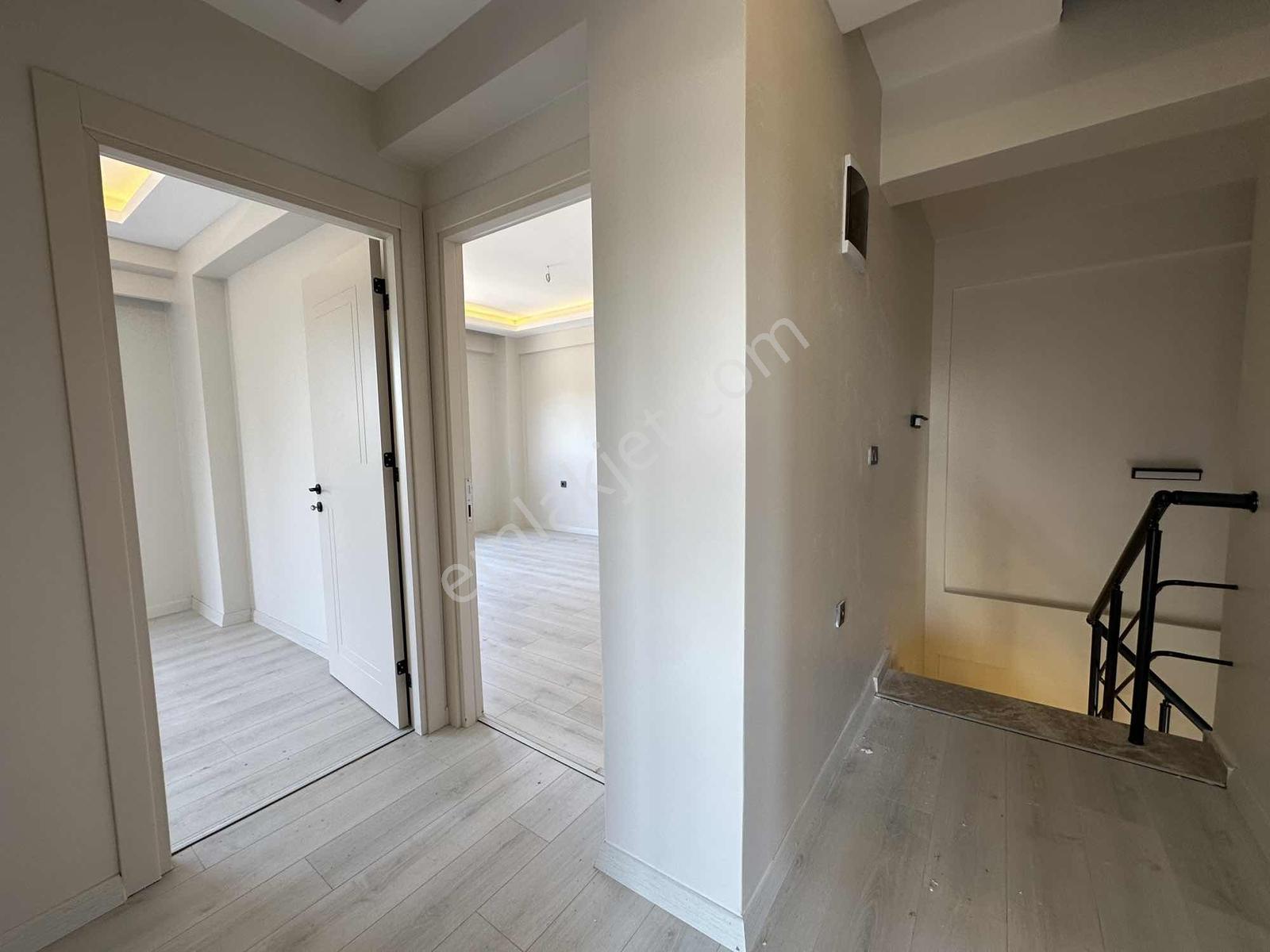 Menderes Villaları'nda Site İçi Kiralık 3+1 Sıfır Villa - Görsel 9