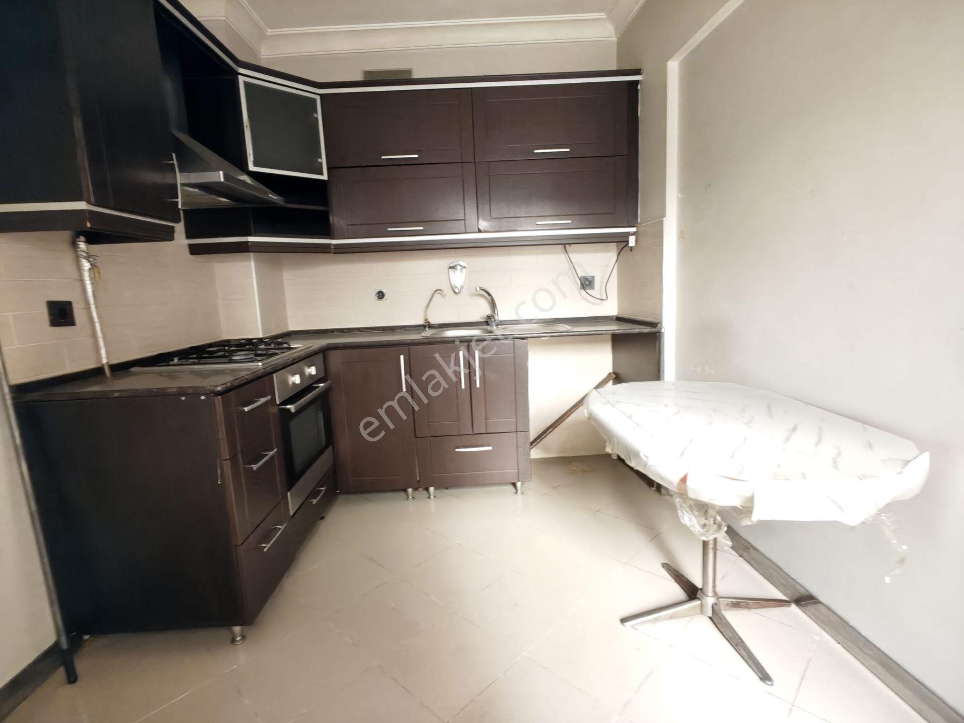 Akalından Cadde Üzeri Refetbele Mah 2+1 Kiralık Daire - Görsel 12