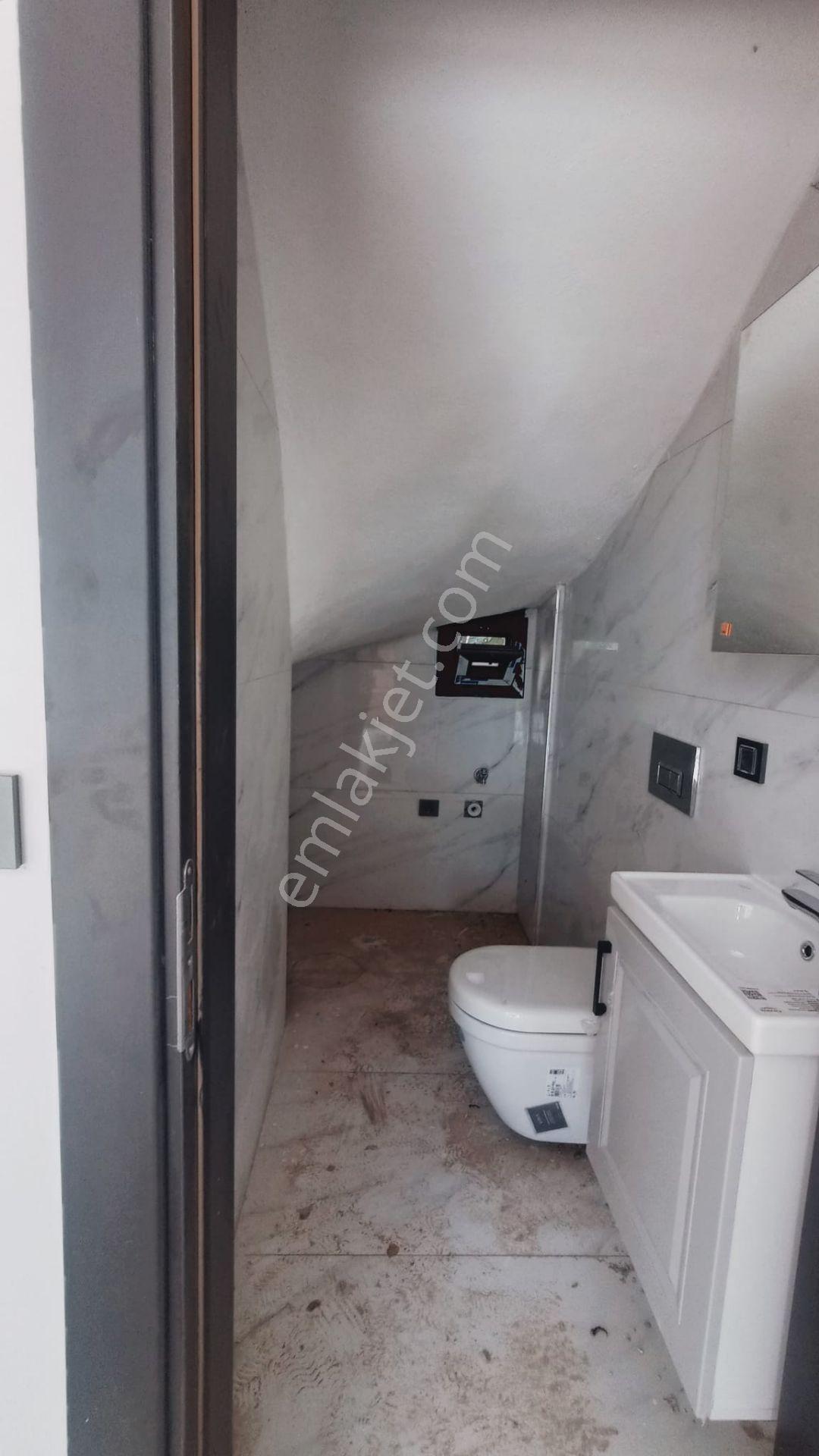 Denize Yakın Payamlı Semt Pazarı Yanı Sıfır Kiralık Villa - Görsel 8