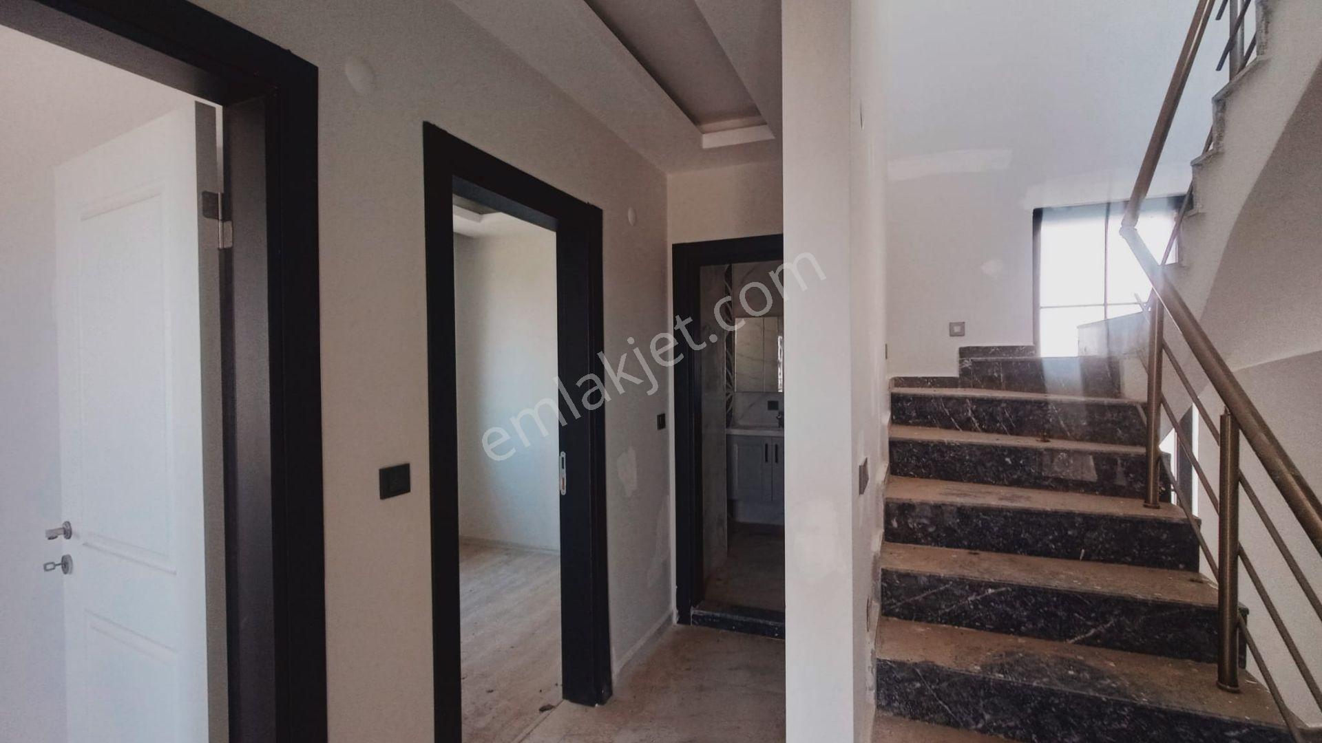 Denize Yakın Payamlı Semt Pazarı Yanı Sıfır Kiralık Villa - Görsel 9
