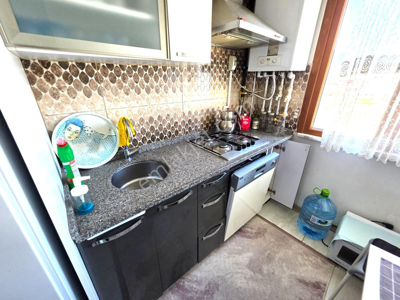 Tuzla Yayla'da Sahile, Marmaraya Yakın Full Eşyalı 1+1 Kiralık - Görsel 9