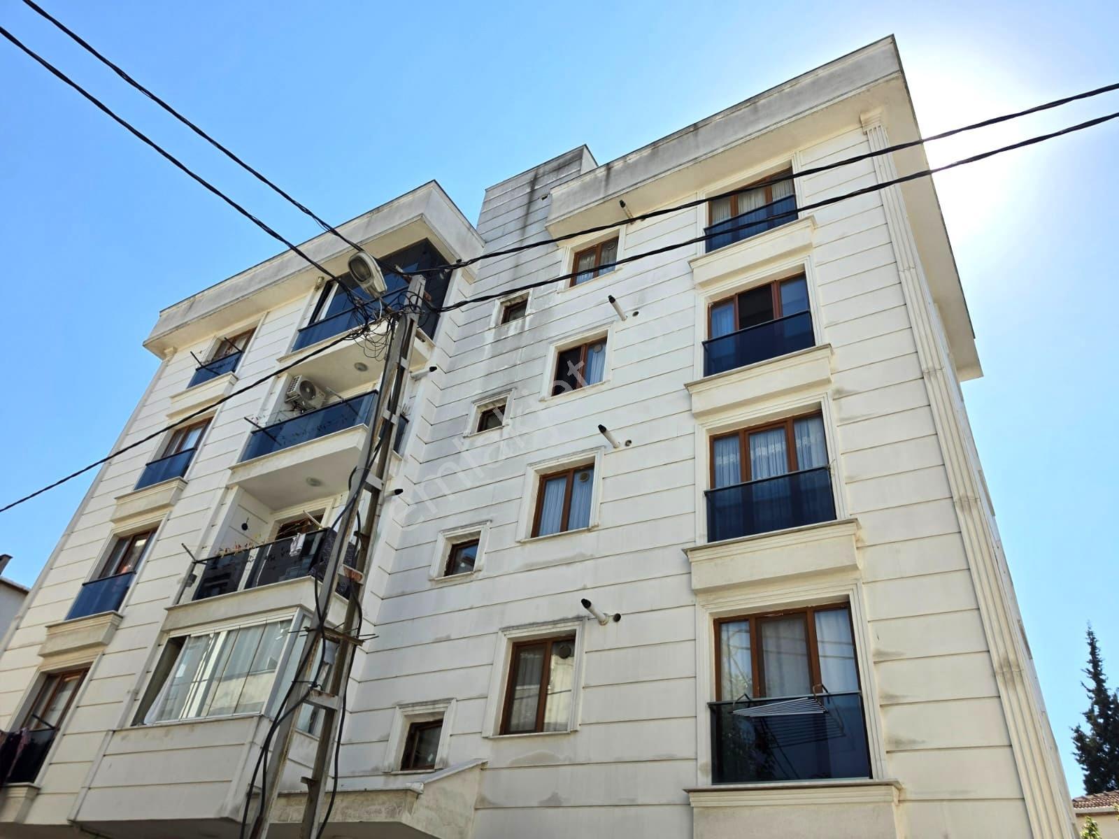Tuzla Yayla'da Sahile, Marmaraya Yakın Full Eşyalı 1+1 Kiralık