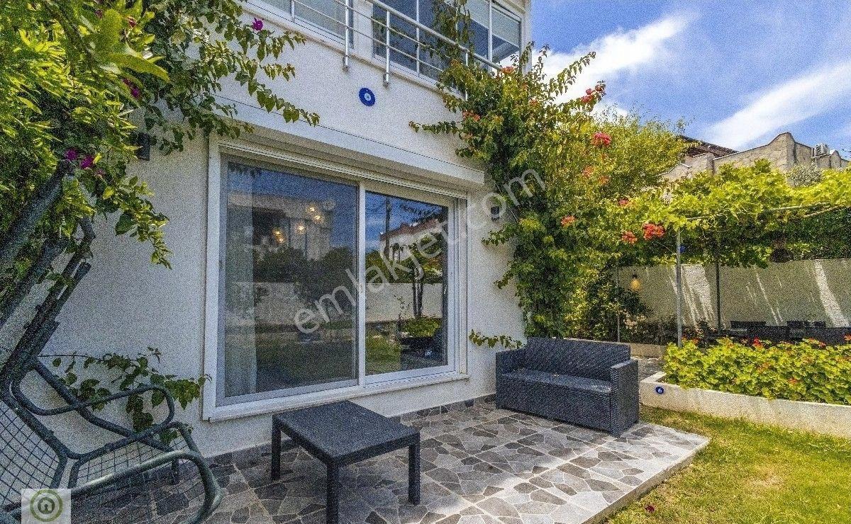 Bodrum Gölköy'de Köy İçinde Denize Yürüme Mesafesinde Satılık 4+2 Villa - Görsel 3