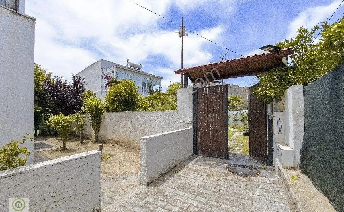 Bodrum Gölköy'de Köy İçinde Denize Yürüme Mesafesinde Satılık 4+2 Villa - Görsel 5