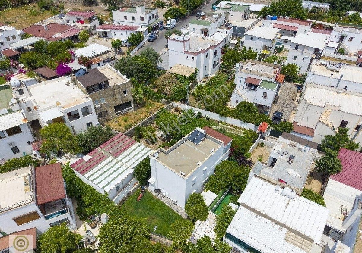 Bodrum Gölköy'de Köy İçinde Denize Yürüme Mesafesinde Satılık 4+2 Villa - Görsel 2