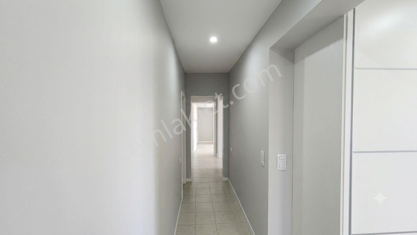 Albatros Bloklarında Deniz-havuz Manzaralı Kiralık 3+1 Daire - Görsel 16