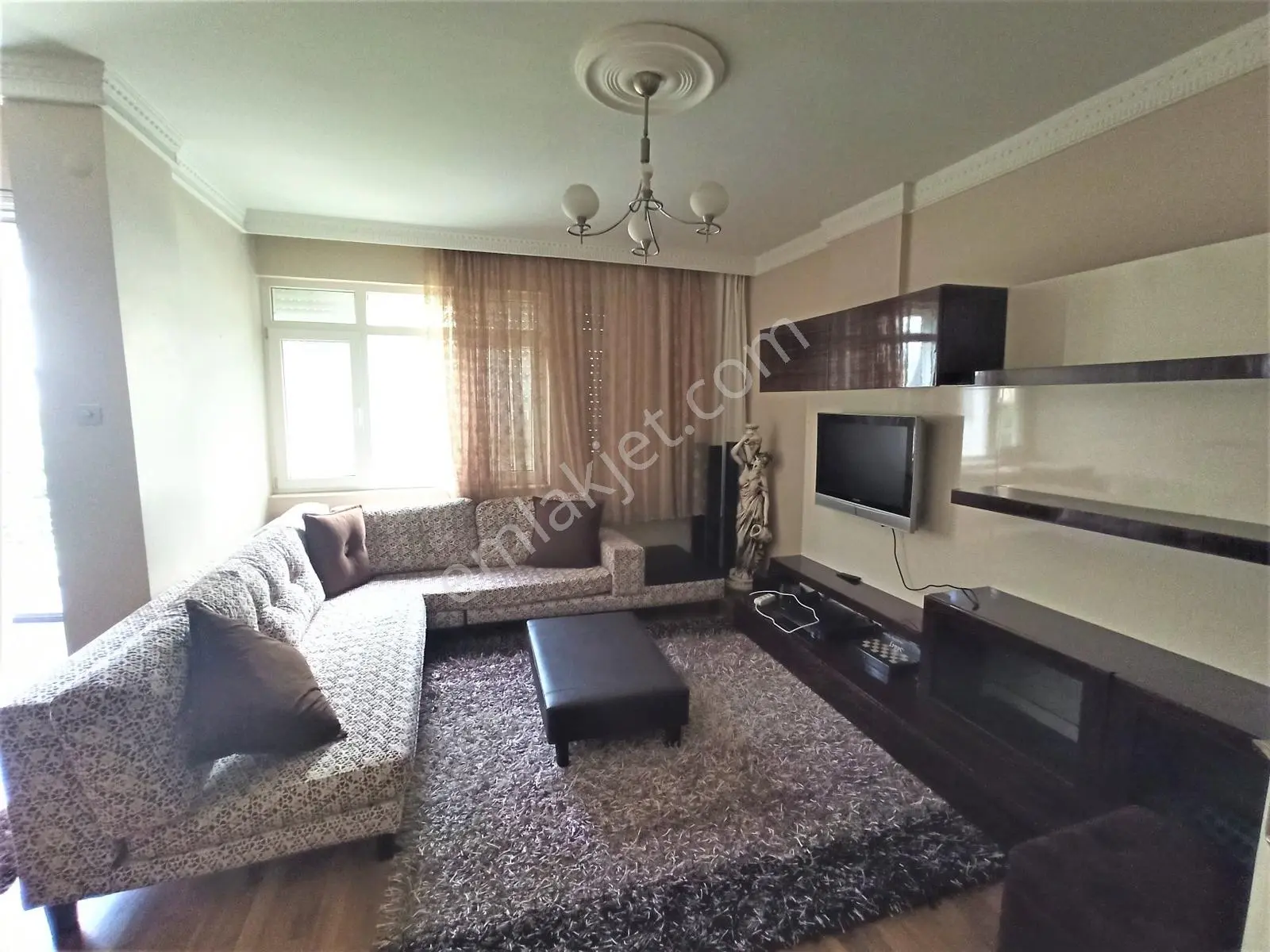 Şehrin Merkezinde Katta 2+1 Eşyalı Kiralık Daire - Görsel 4