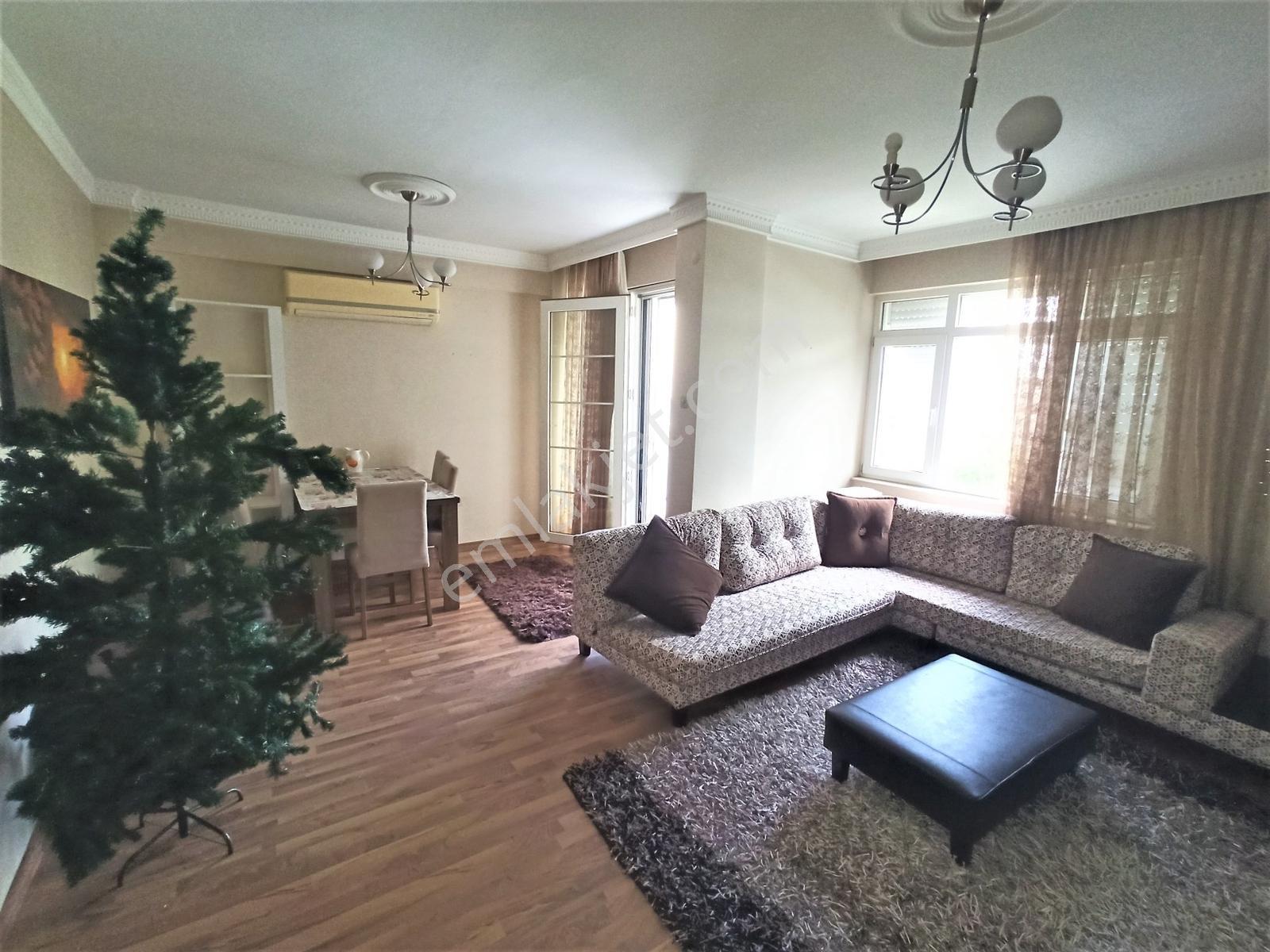 Şehrin Merkezinde Katta 2+1 Eşyalı Kiralık Daire - Görsel 15