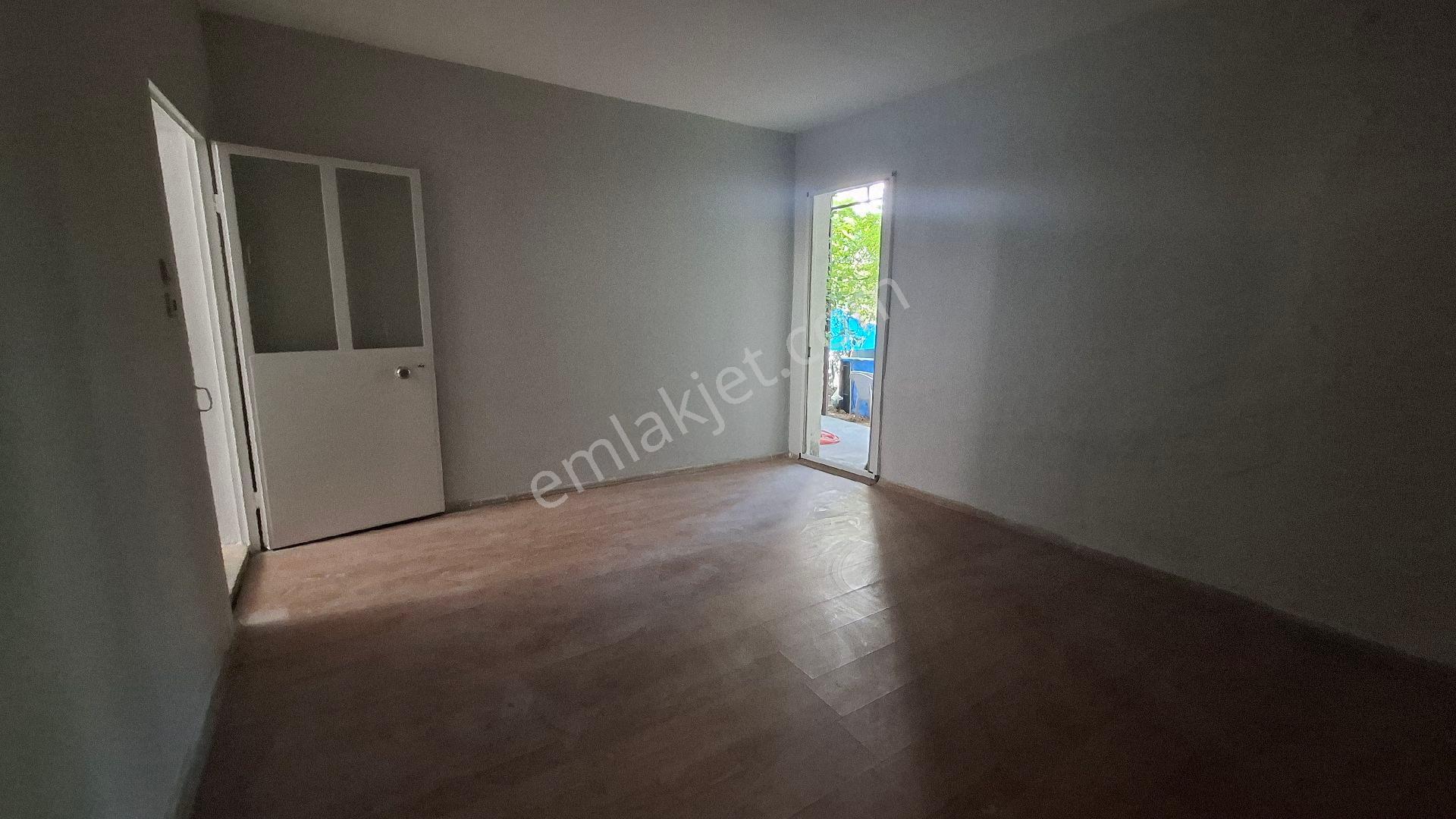 Bayraklı/alpaslan Mah.de Bekâra Uygun 2+1 Kiralık Daire - Görsel 17