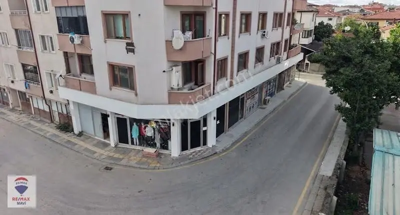 Yenicamiye 300 M | 3 Yola Cephe | 45 M Vitrin | Satılık Dükkan - Görsel 12