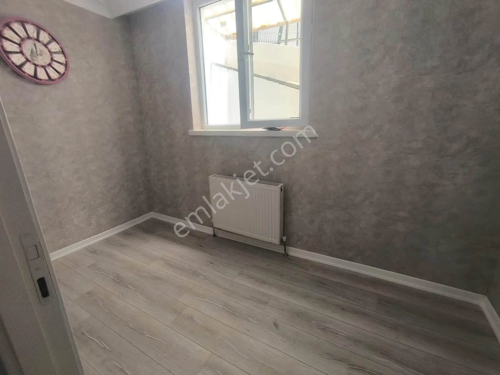 Bağlum Karakaya'da 3+1 Kot,2 Full Yapılı Balkonlu Satılık Daire - Görsel 5