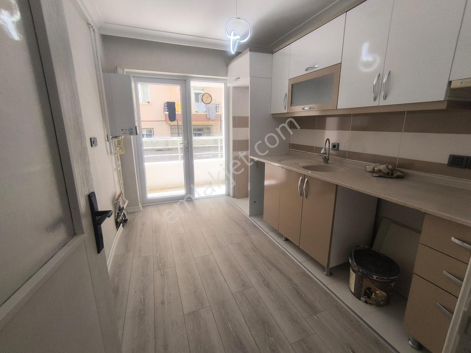 Bağlum Karakaya'da 3+1 Kot,2 Full Yapılı Balkonlu Satılık Daire - Görsel 11