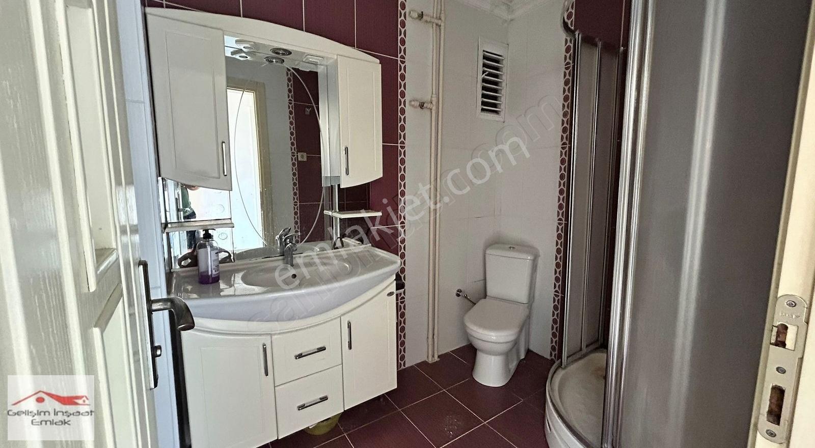 Gelişim Emlak`tan Merkezi Lokasyonda,ara Kat,aydınlık 2+1, 85m² - Görsel 13