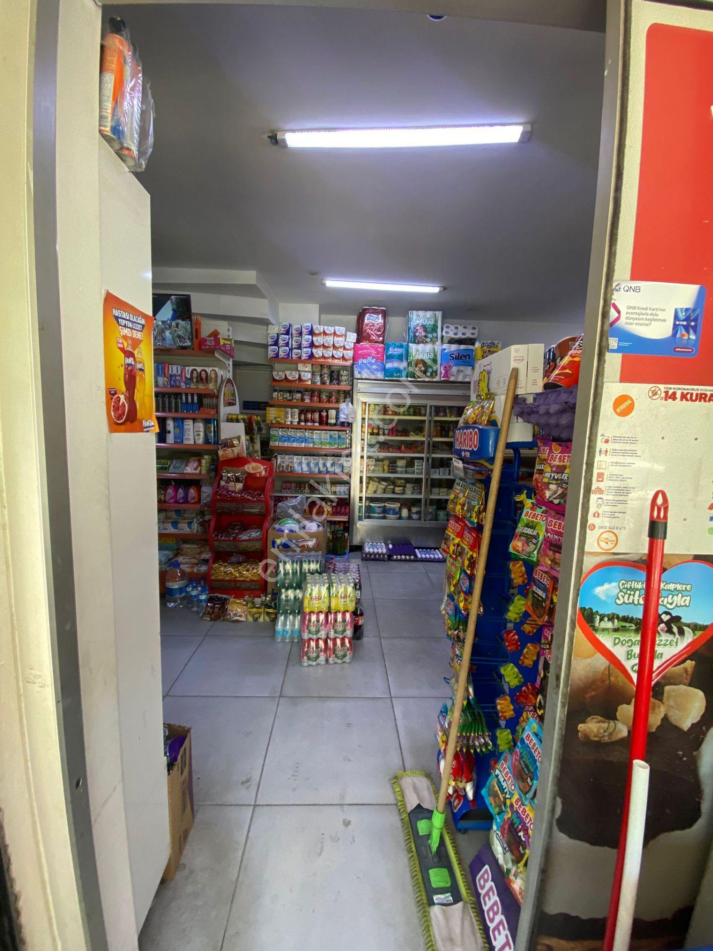 Esenyurt'ta 8 Yıllık Binada Cadde Üzerinde 120m2 Depolu Dükkan - Görsel 4