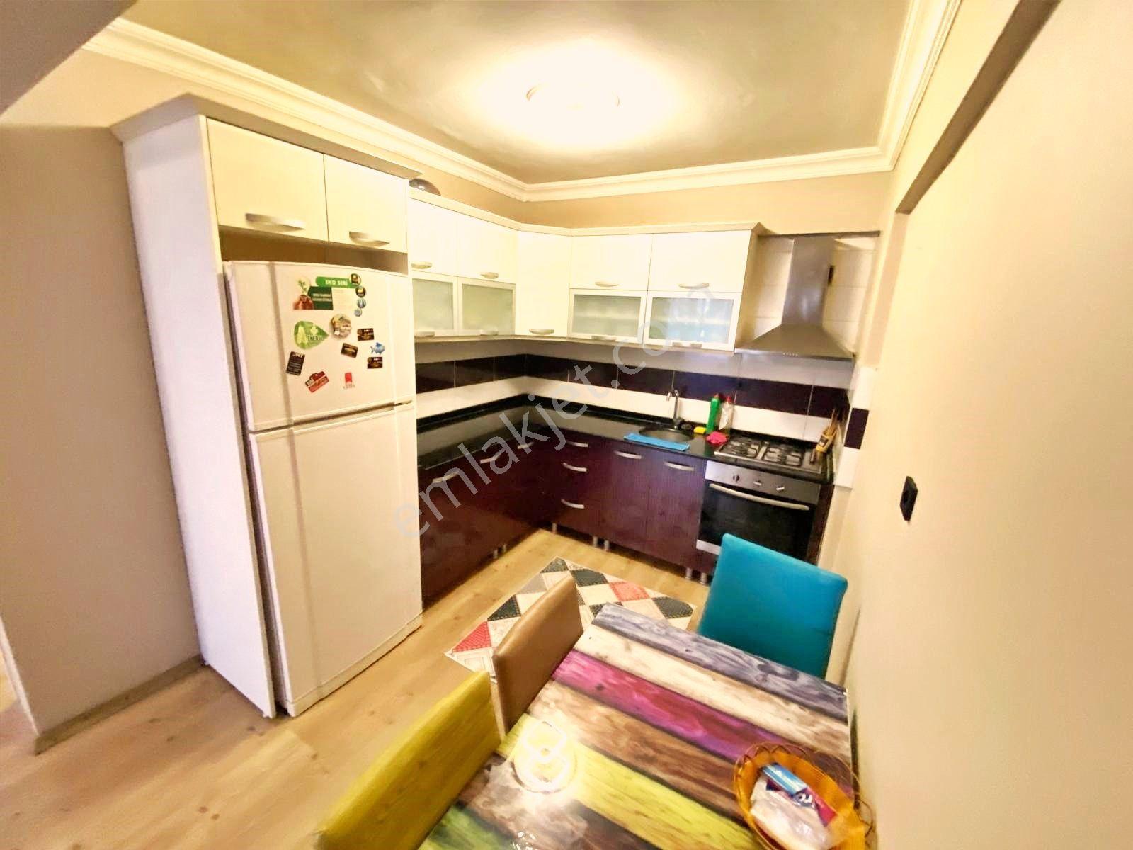 Afişi Blue Life Egen'den Gerçek İlan- Akçay'da Denize 100mt Satılık Ön Cephe 2+1 Geniş Daire - Görsel 22