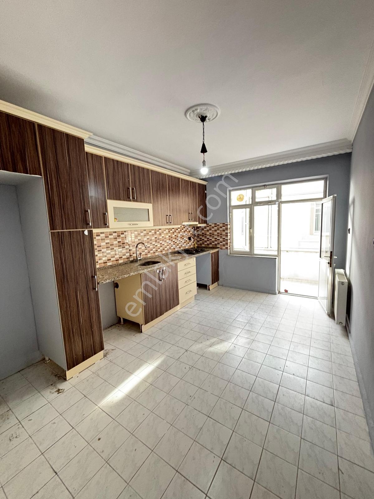 Şeyhsinan Mah 2+1 Arakat Geniş Kullanışlı Daire! - Görsel 10