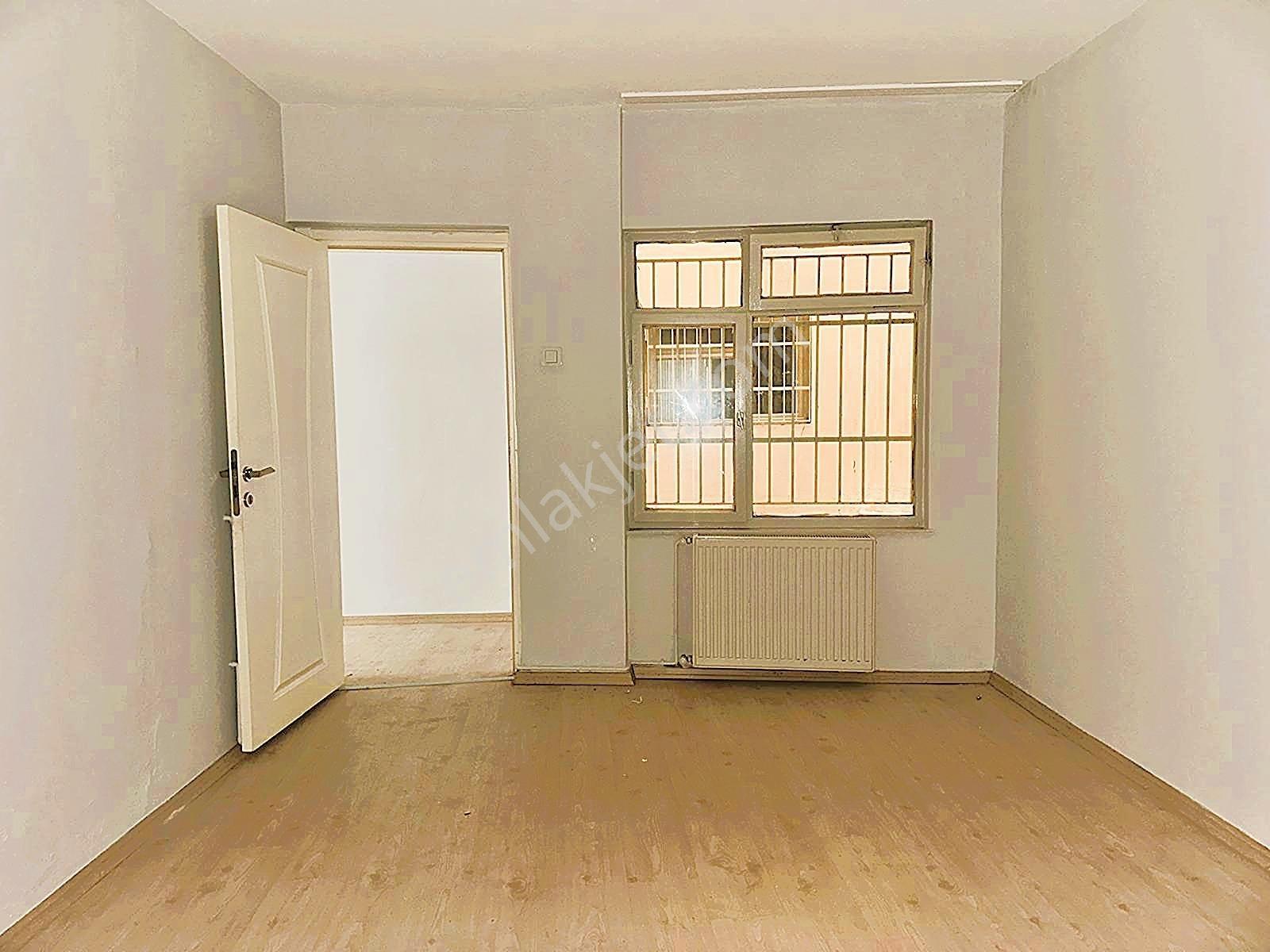 Remax Area'dan Heykel'in En Görünür Noktasında 4+1 Satılık Ofis - Görsel 27