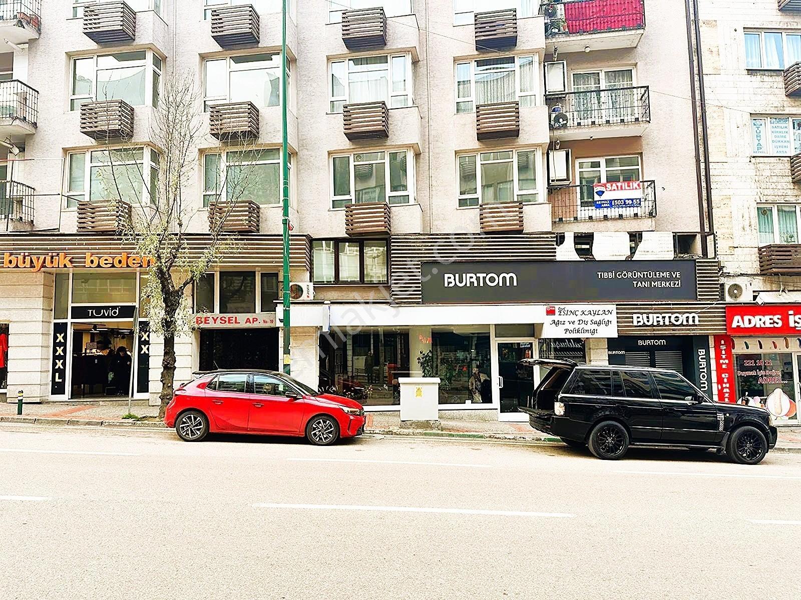 Remax Area'dan Heykel'in En Görünür Noktasında 4+1 Satılık Ofis