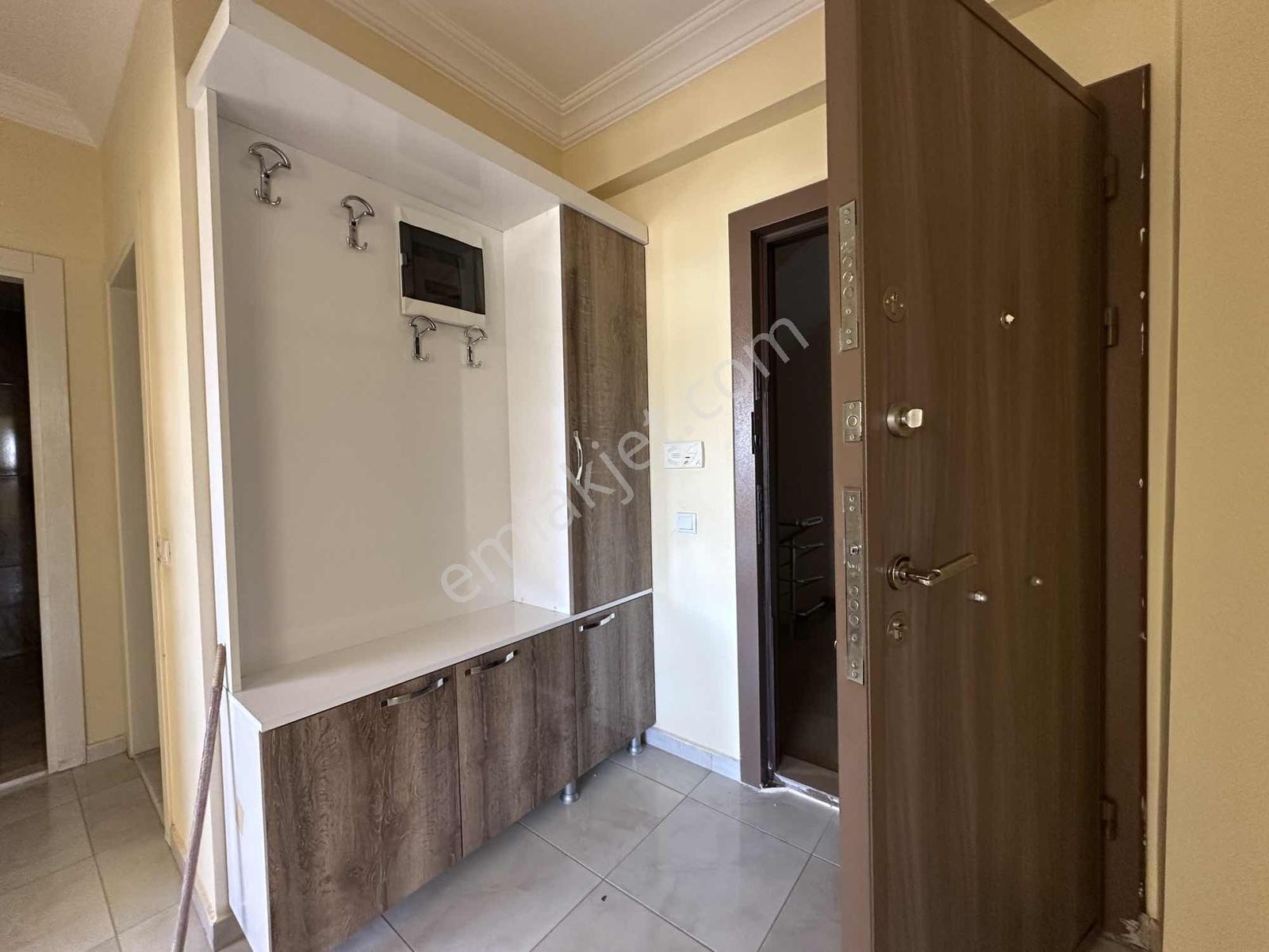 Aydoğmuş'ta_2+1 110m2_arakat Geniş Kiralık Daire - Görsel 7