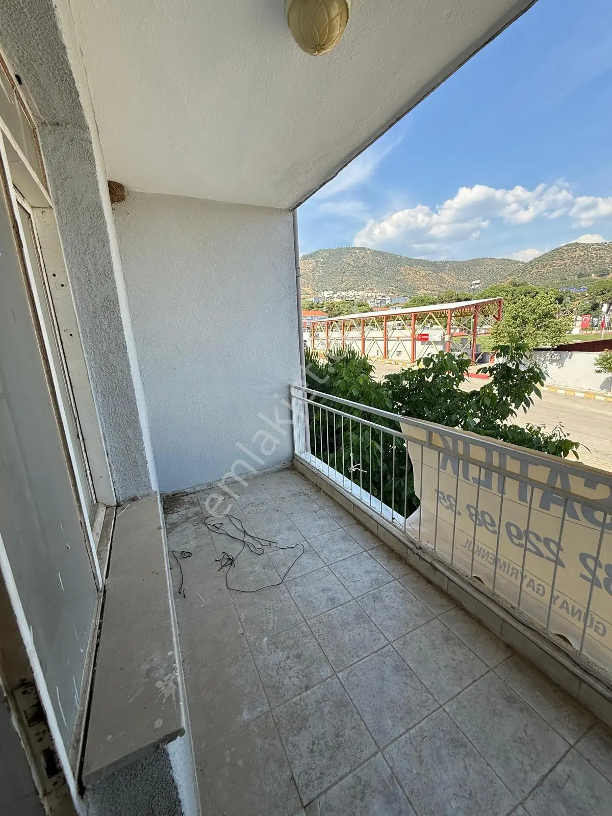 Günay'dan Bayındır Merkez'de Cadde Üzeri 3+1 135m2 Fırsat Daire - Görsel 4