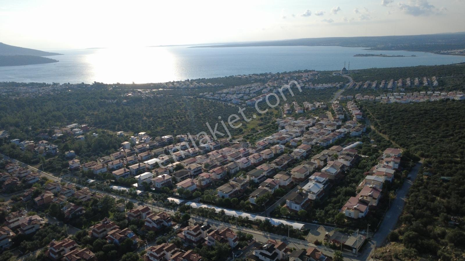 Didm Akbükte Geniş Bahçeli / Deniz Manzaralı Satılık Yazlık - Görsel 22