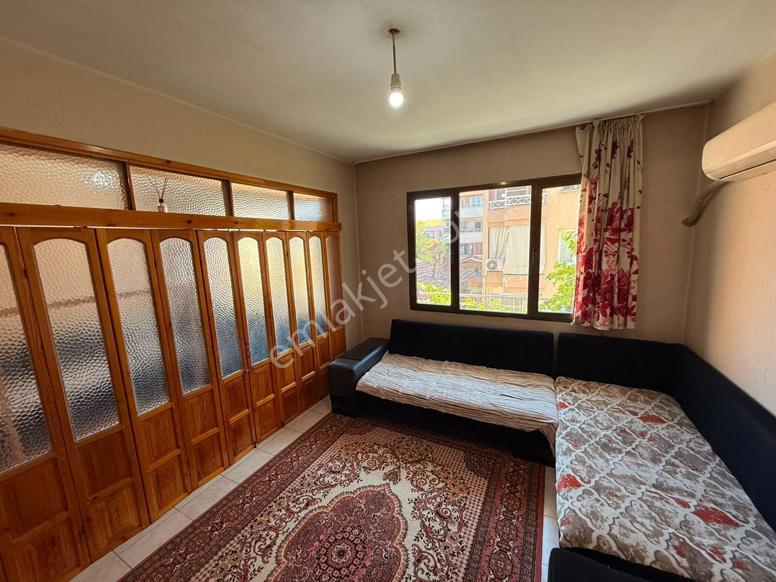 Manisa Alaşehir Alper Gayrimenkulden İstiklal Caddesine Eşyalı 3+1 Kiralık Daire - Görsel 6