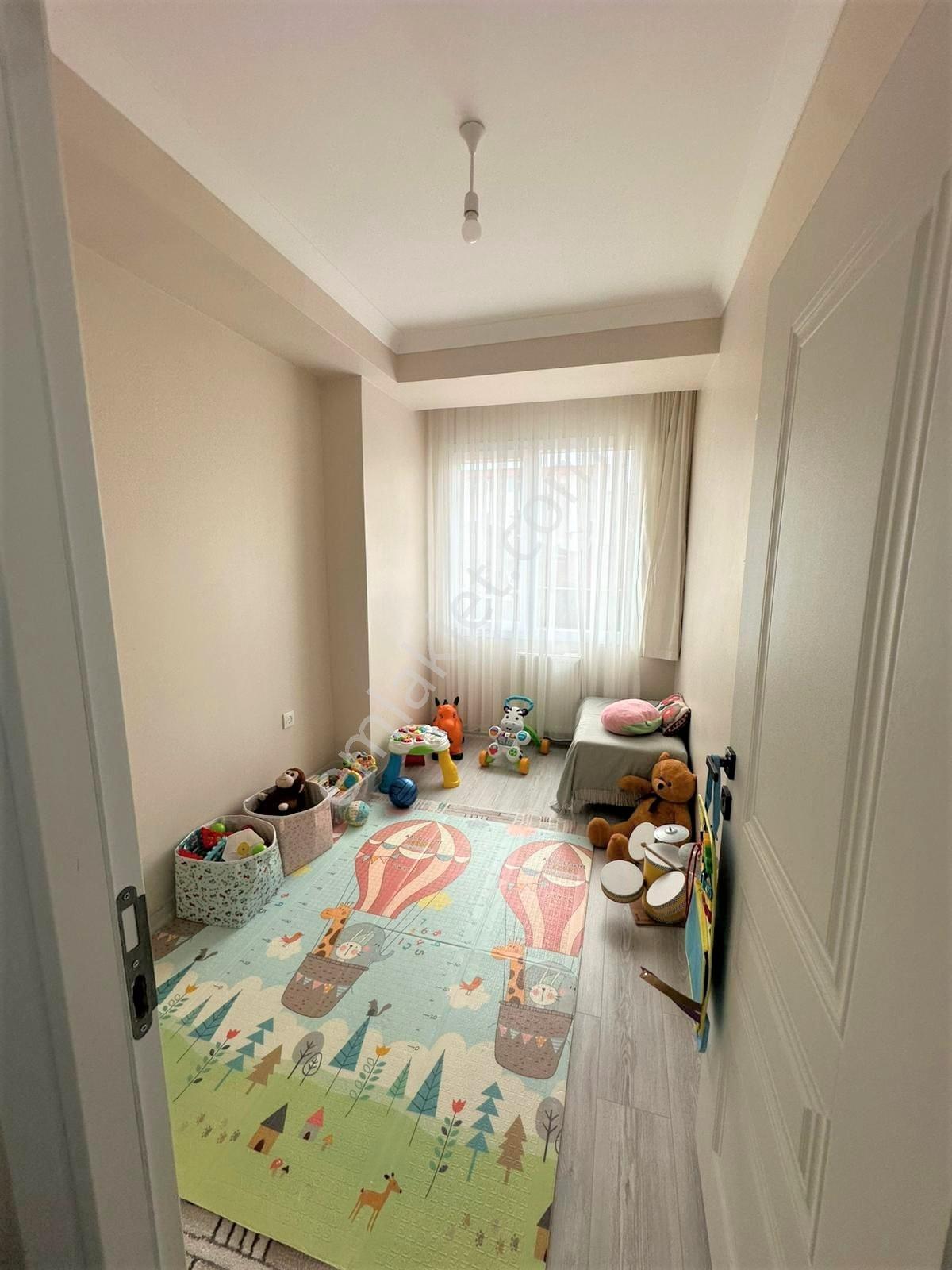 Devlet Hastanesi Yakını K.otoparklı, E.banyolu 3+1 Satılık Daire - Görsel 11