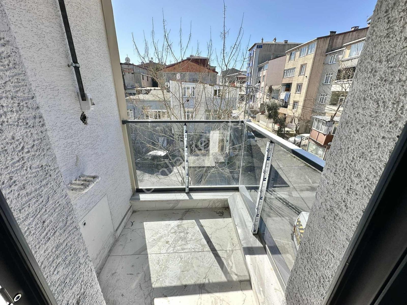Avcılar Firuzköy'de Otoparklı Sıfır 2+1 Kiralık Daire - Görsel 8