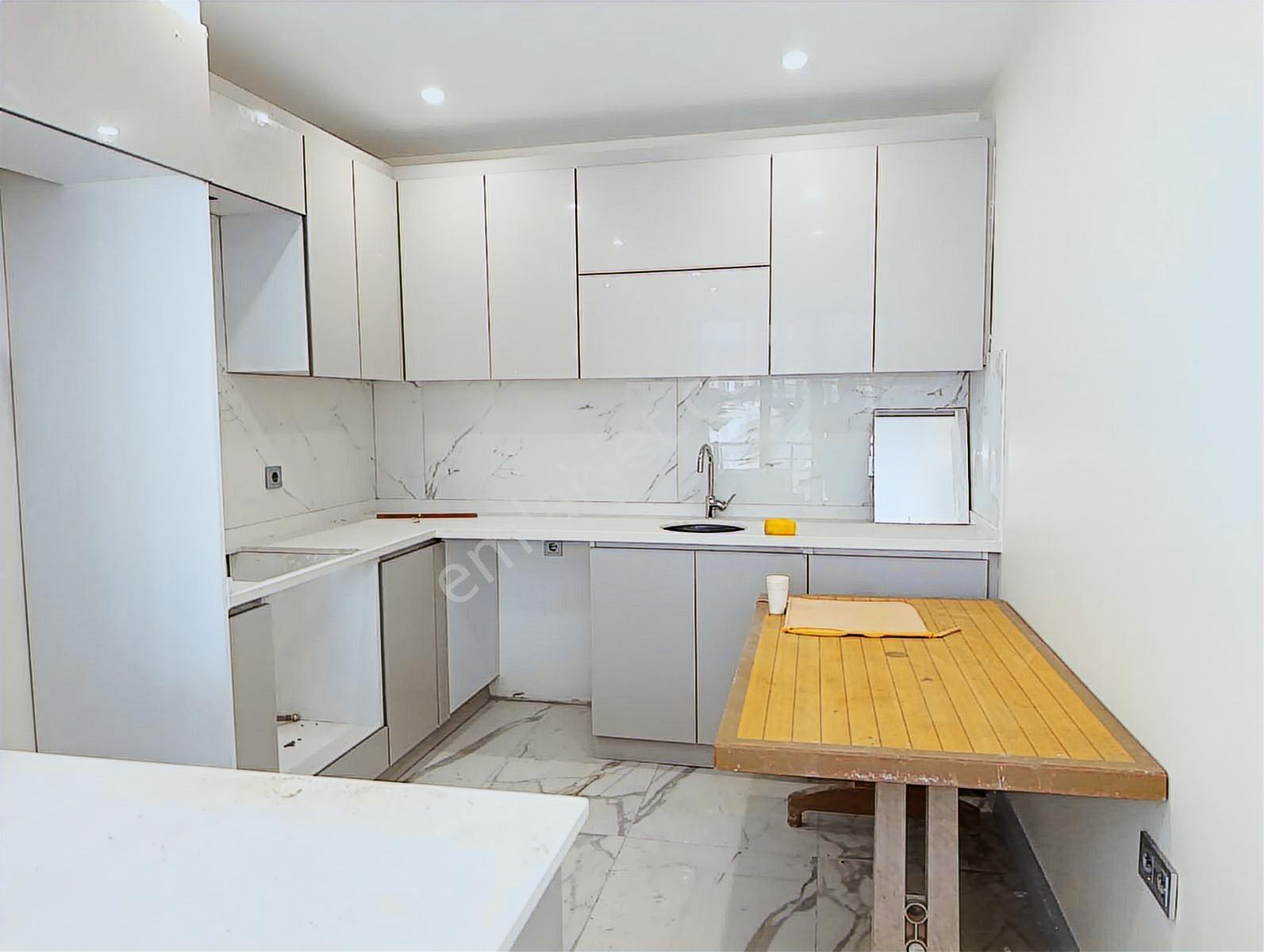 Mimaroba Da Satılık Lüks Tripleks Villa - Görsel 27