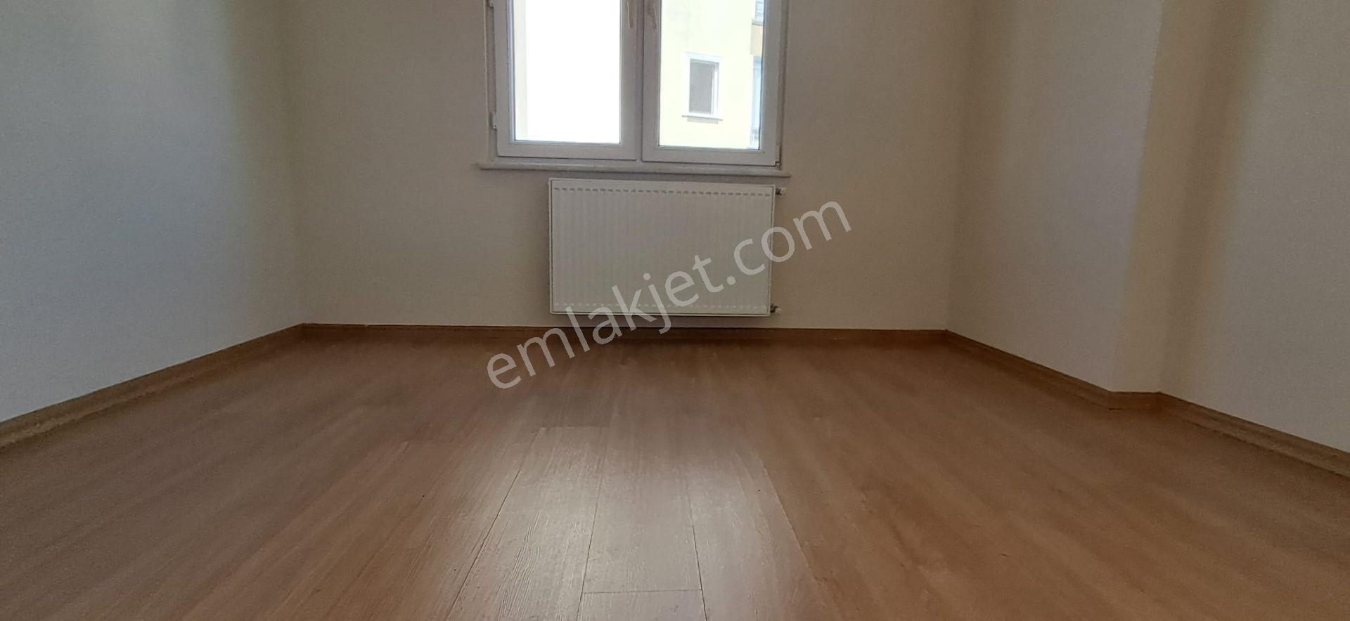 Samsun Esenevler'de Satılık 3+1 Daire, 165m², Merkezi Konum - Görsel 19