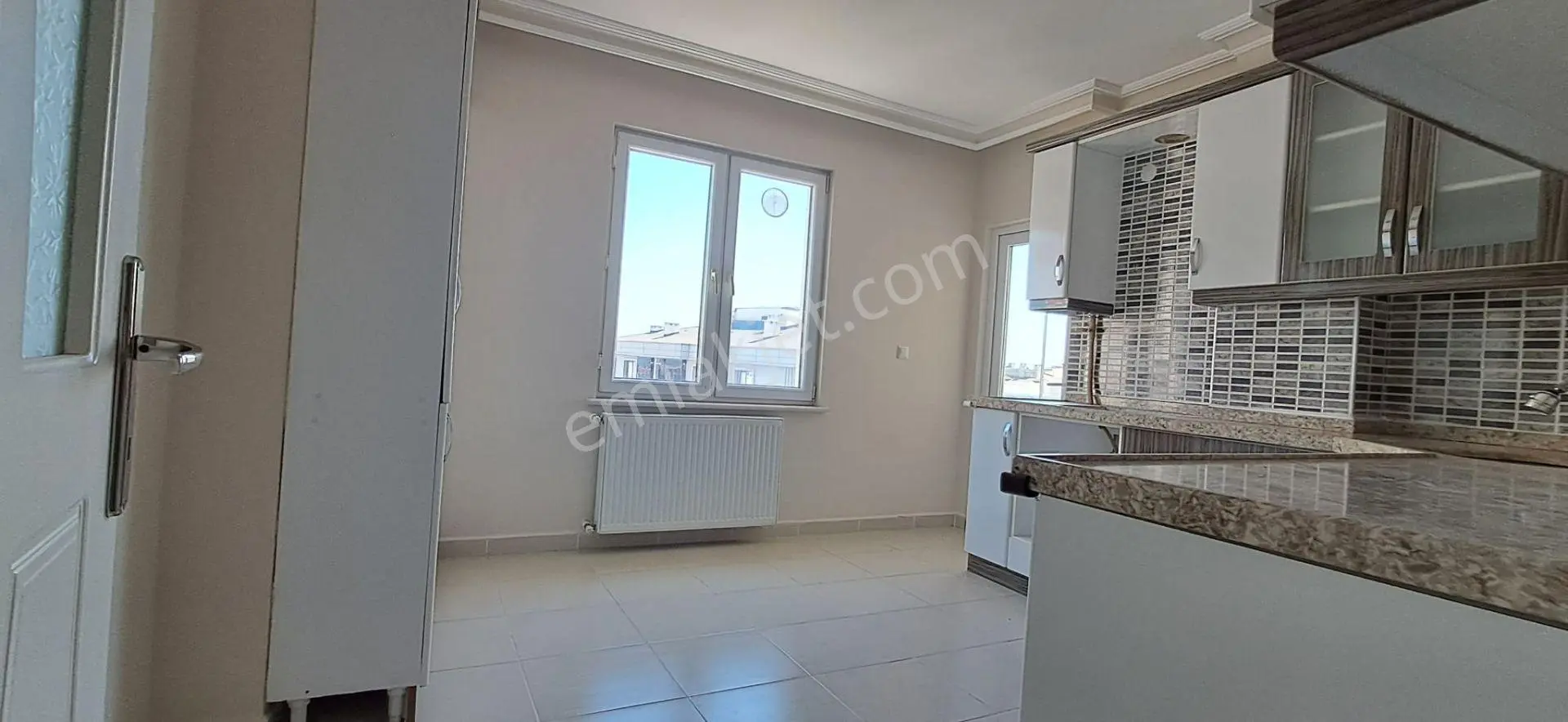 Samsun Esenevler'de Satılık 3+1 Daire, 165m², Merkezi Konum - Görsel 9
