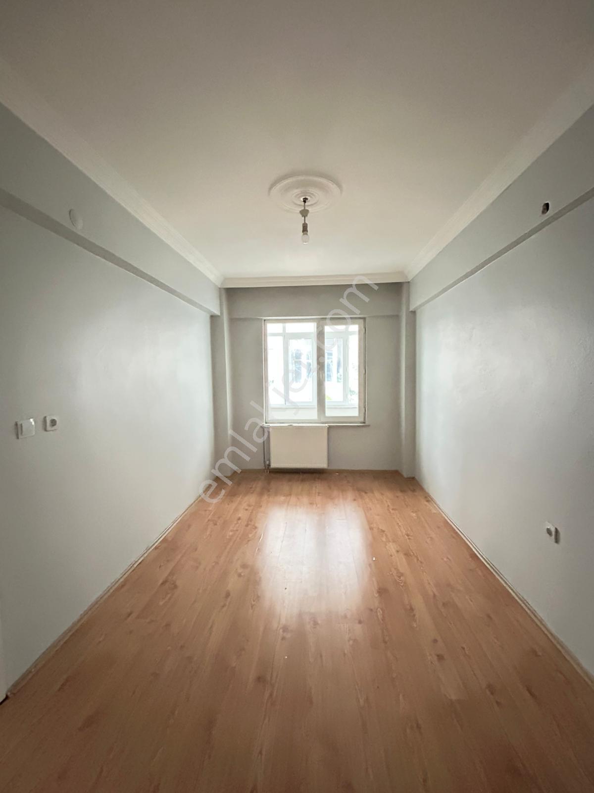 İstasyon Mahallesinde Kiralık 3+1 Yüksek Giriş Daire - Görsel 17