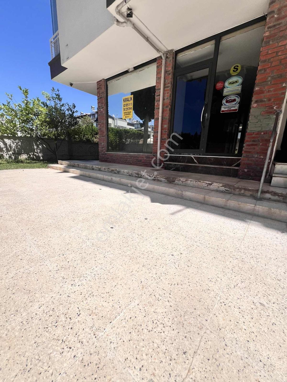 Altınkum'da Ara Cadde Üzeri Köşe Parsel Dükkan - Görsel 6