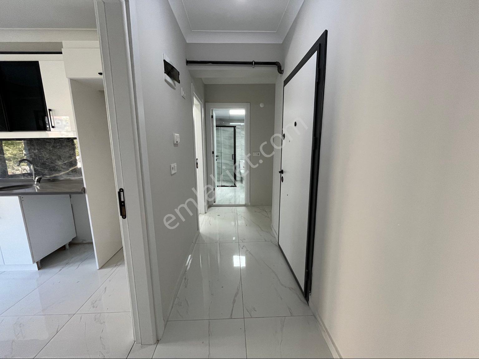 Tuğradan Hatip'de Sıfır Geniş 1+1 Ayrı Mutfaklı Çift Balkonlu Satılık Daire - Görsel 21