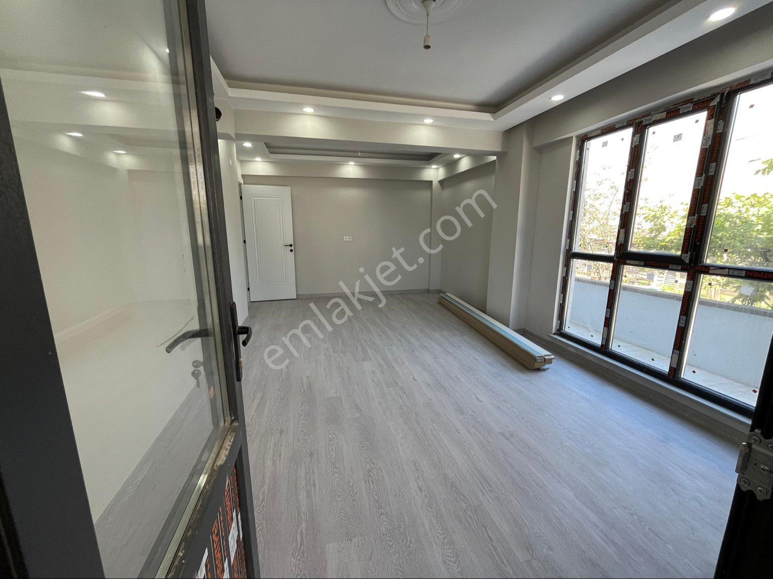 Tuğradan Hatip'de Sıfır Geniş 1+1 Ayrı Mutfaklı Çift Balkonlu Satılık Daire - Görsel 11