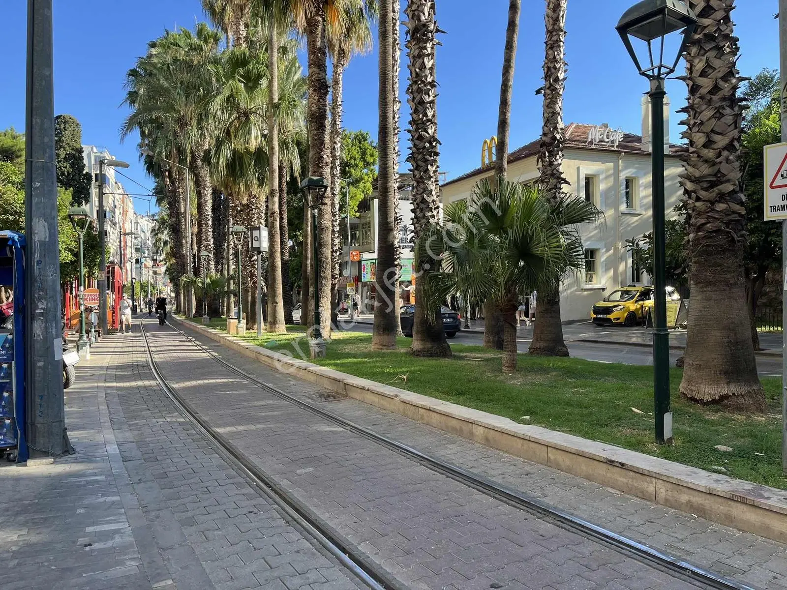 Gülay Tuncay'dan Kaleiçi Atatürk Caddesinde Satılık 2+1 Daire - Görsel 9