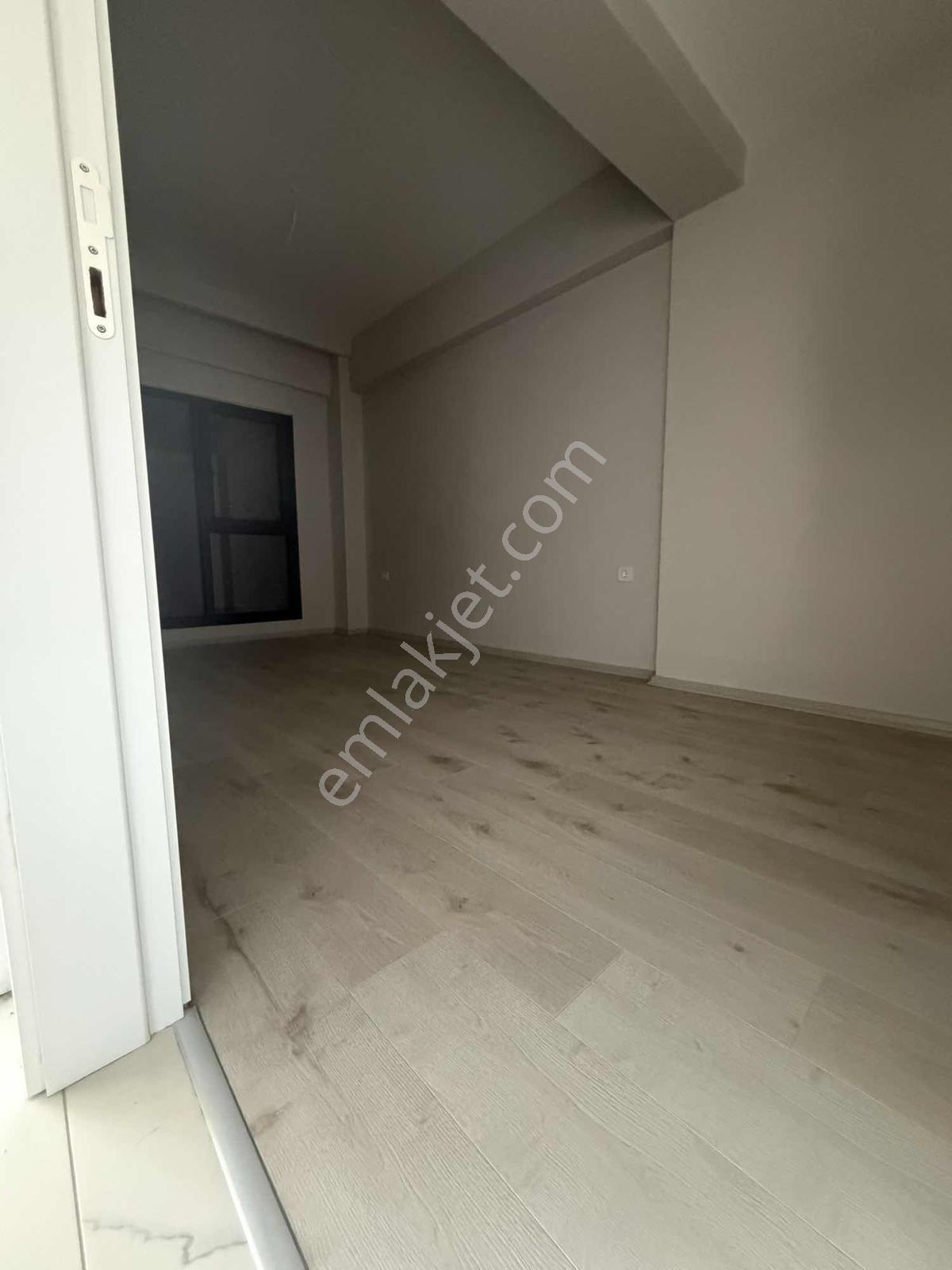 Menemende Satılık Daire 2+1 Koyundere Ulus Mahallesi - Görsel 11