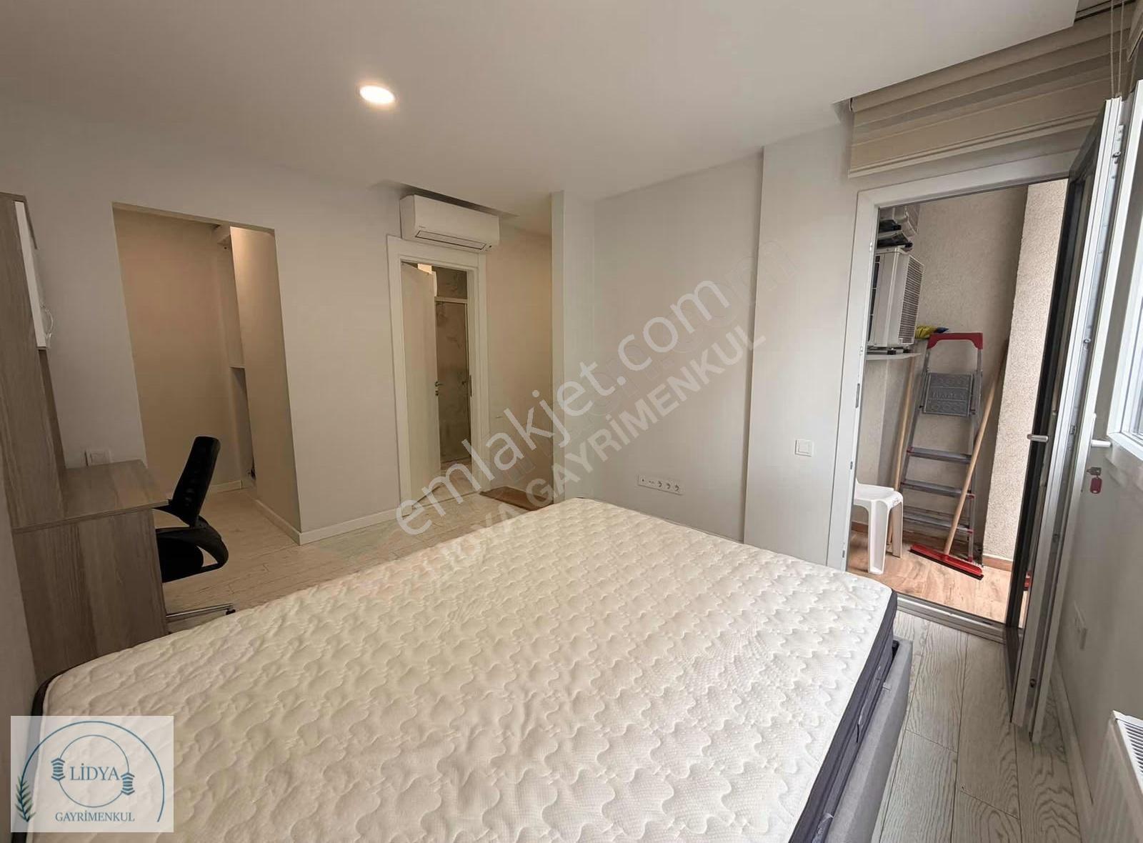 7 Tepeye 2 Dakika Güvenlikli Sitede Eşyalı Balkonlu 1+1 - Görsel 34