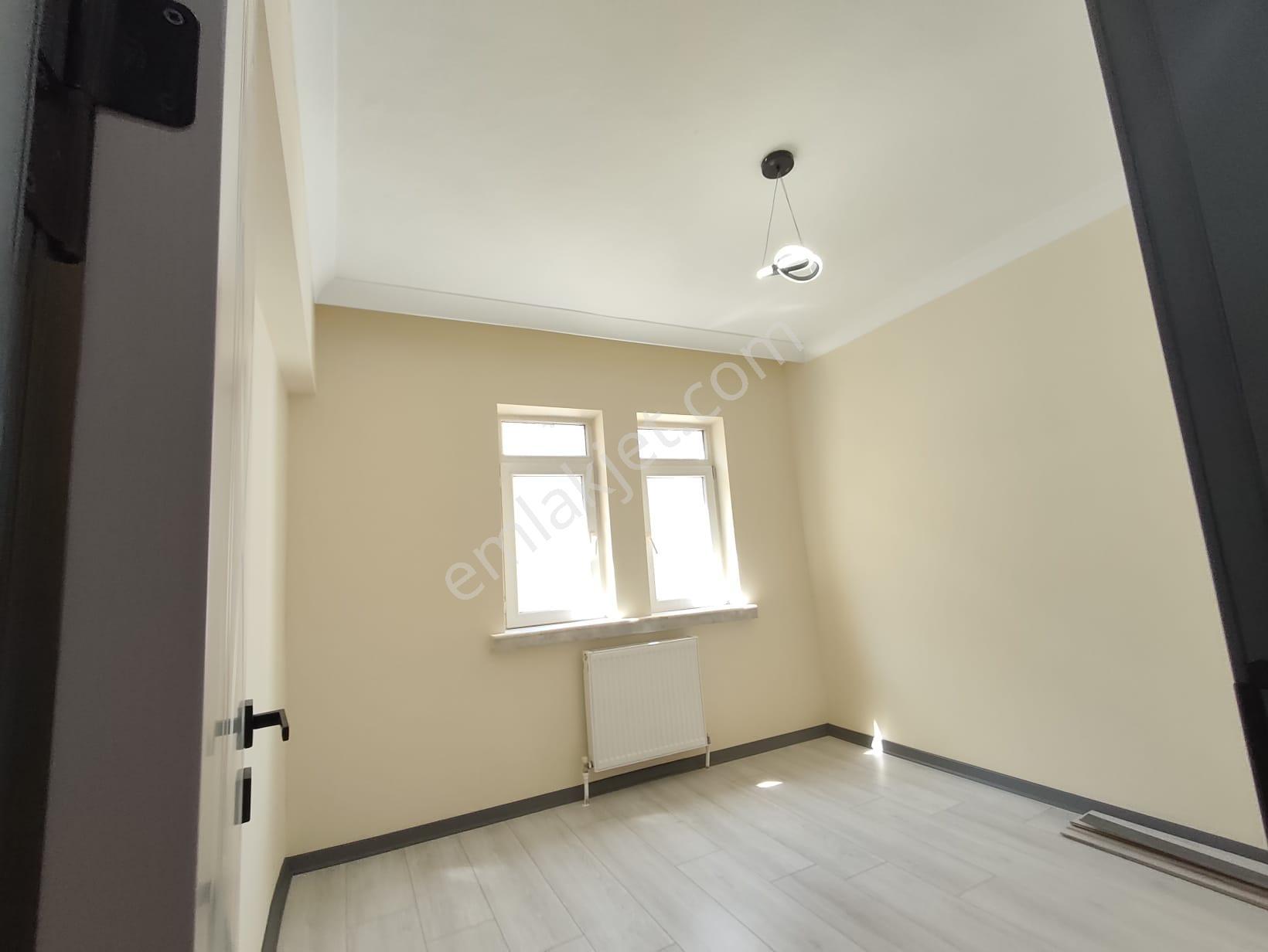 Yılmaz Gayrımenkulden Satılık 3+1 Full Yapılı Kupon Daire Fiyat Uygun Tutulmuştur - Görsel 10