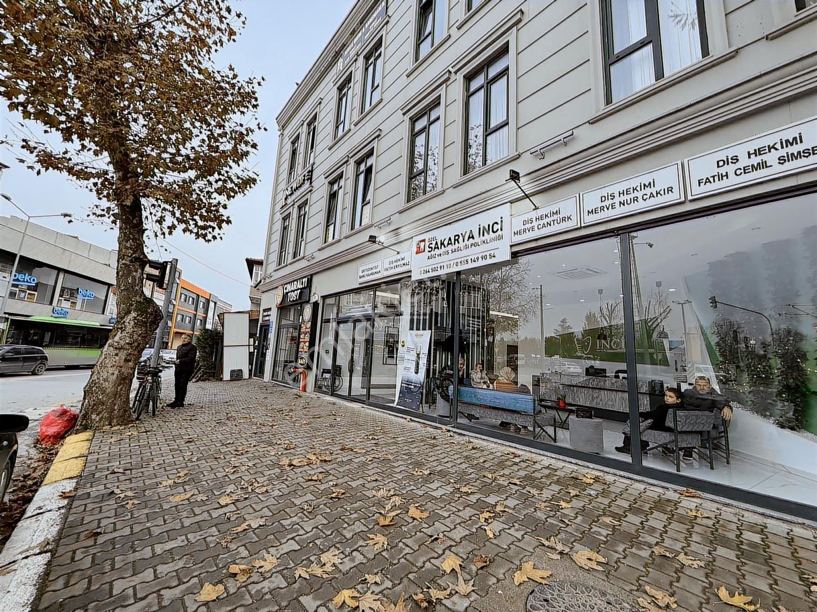 Donatım Enver Erişir İş Mrk Kiralık Ofis &işyeri Remax Desıgn