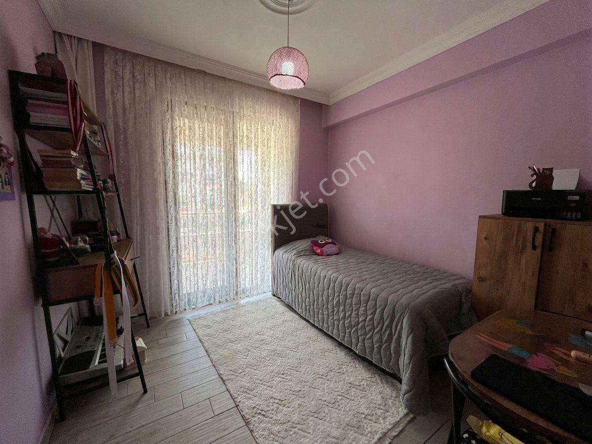 Remax Mavi'den Erenler'de Çarşamba Pazarı Yanı Satılık 3+1 Daire - Görsel 10